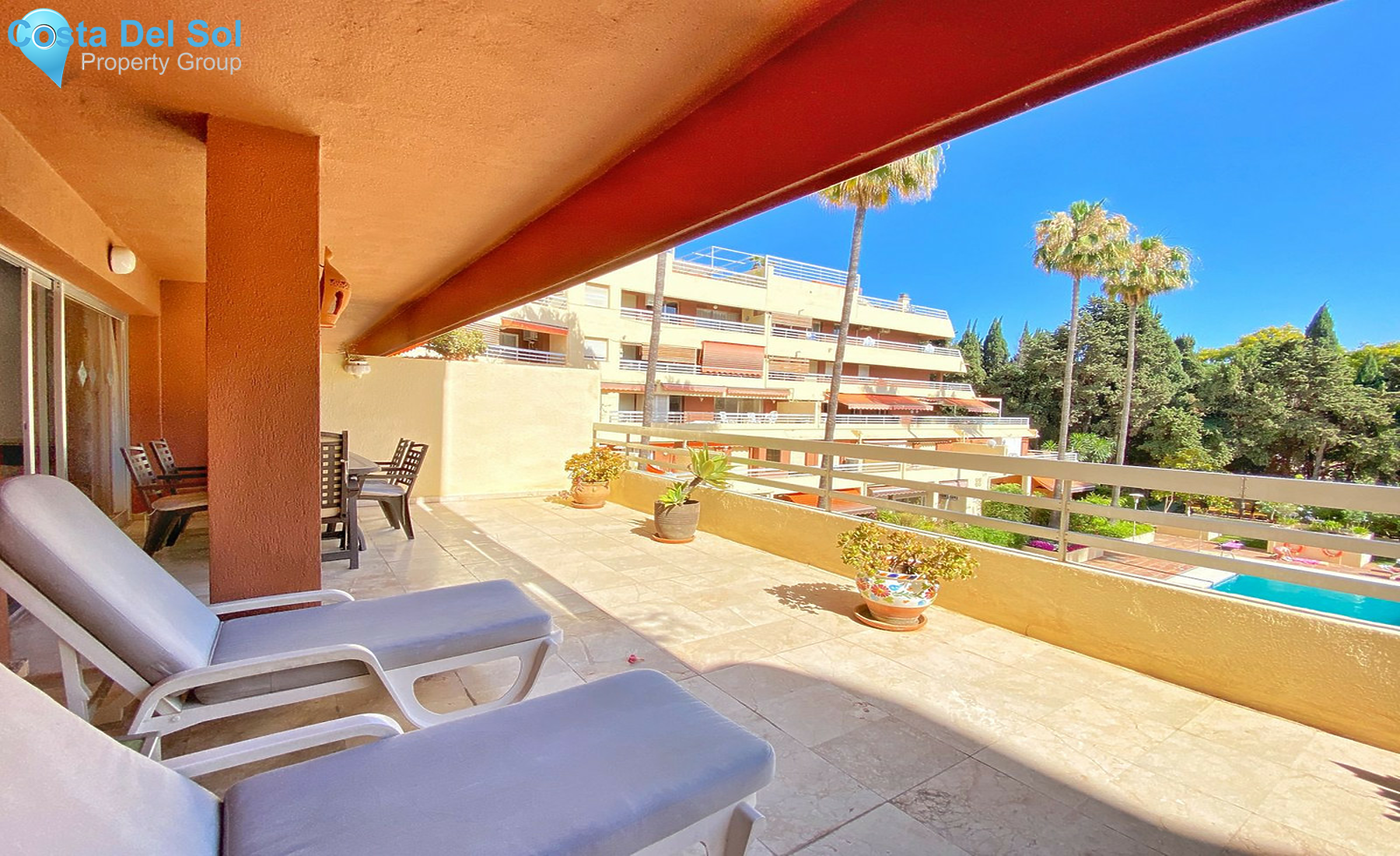 Middle Floor Apartment in Marbella-1258984