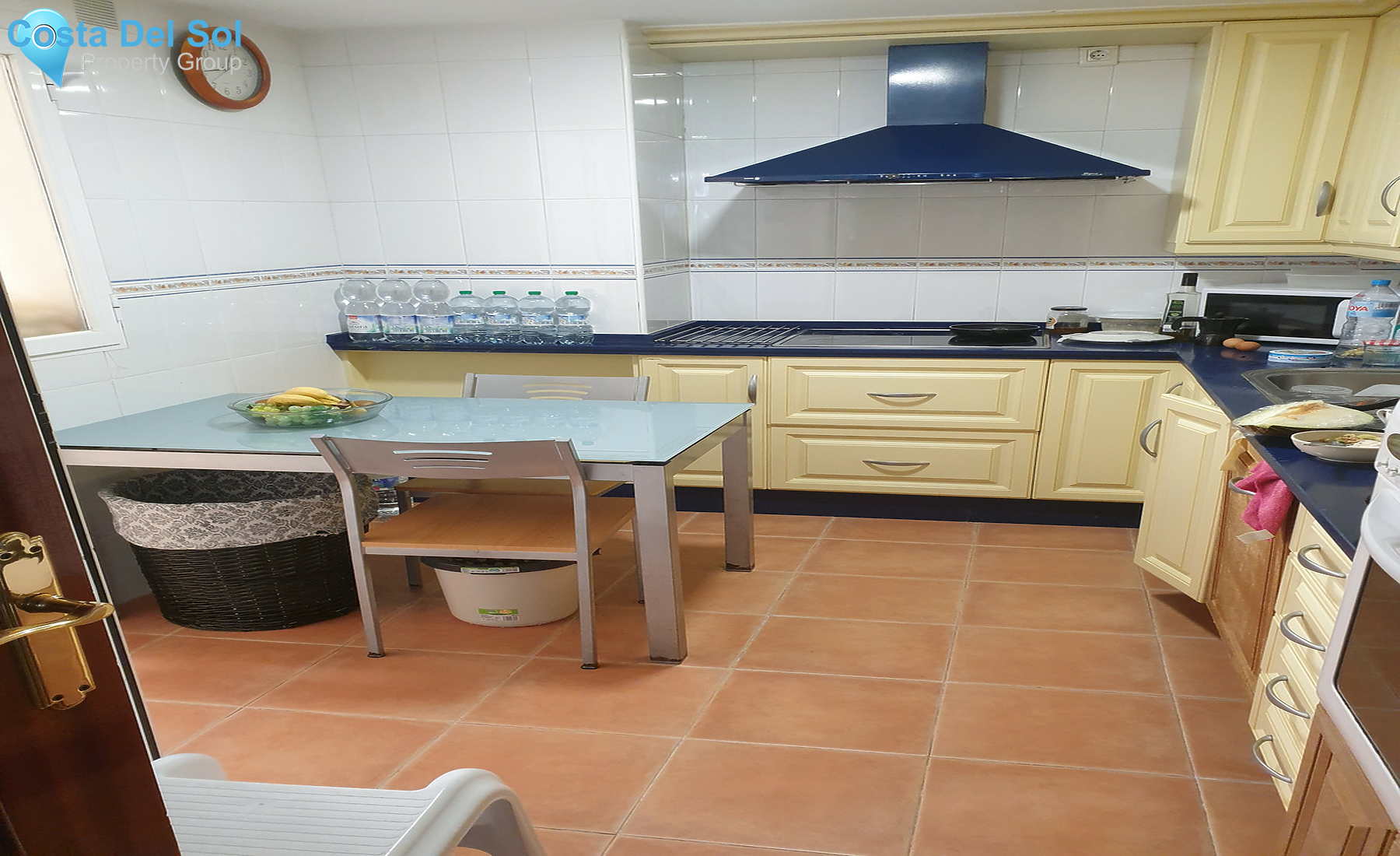 Middle Floor Apartment in Marbella-1265525