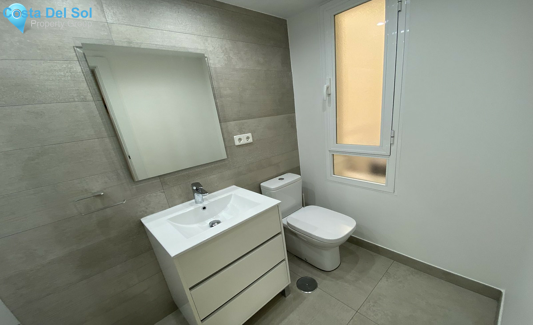 Middle Floor Apartment in Marbella-1277532