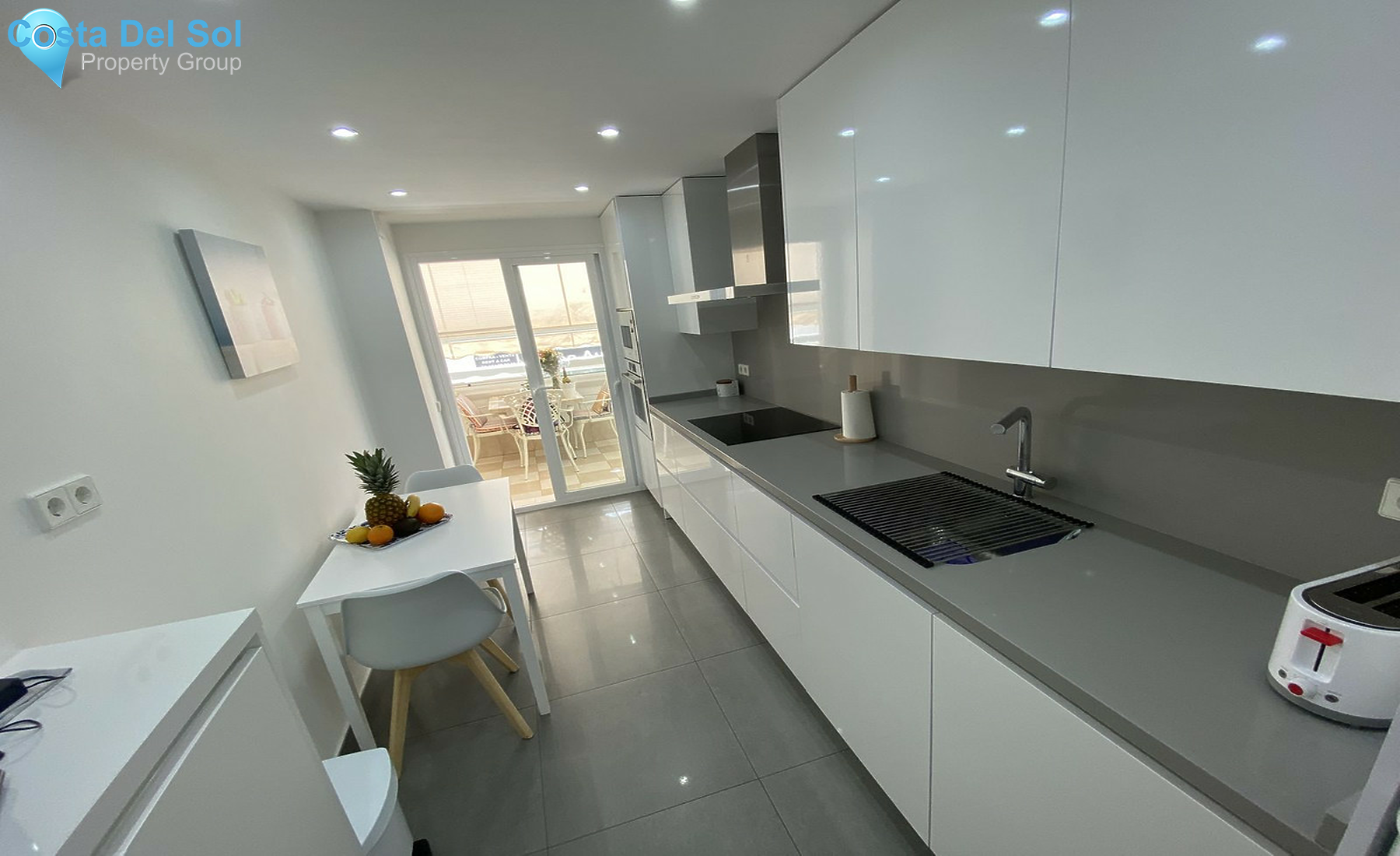 Middle Floor Apartment in Marbella-1277521