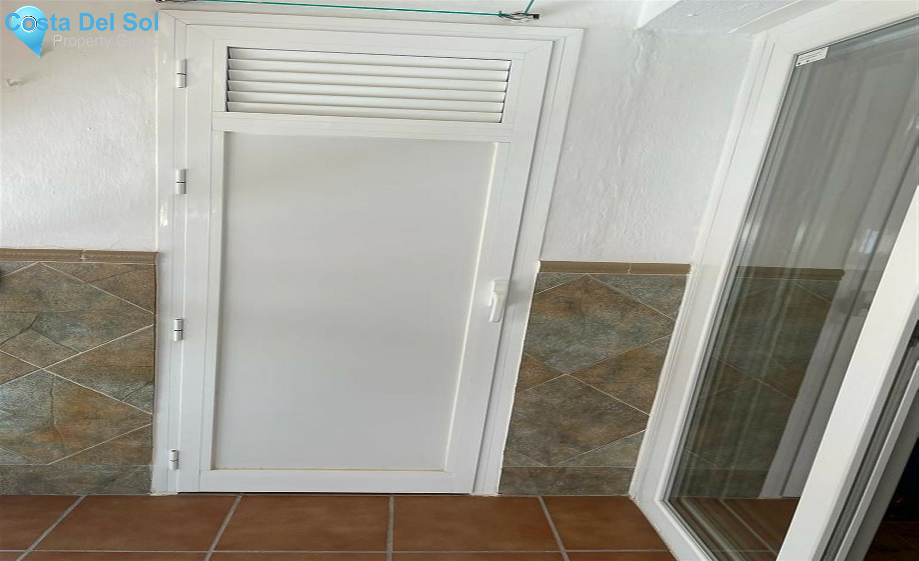 Middle Floor Apartment in Marbella-1289179