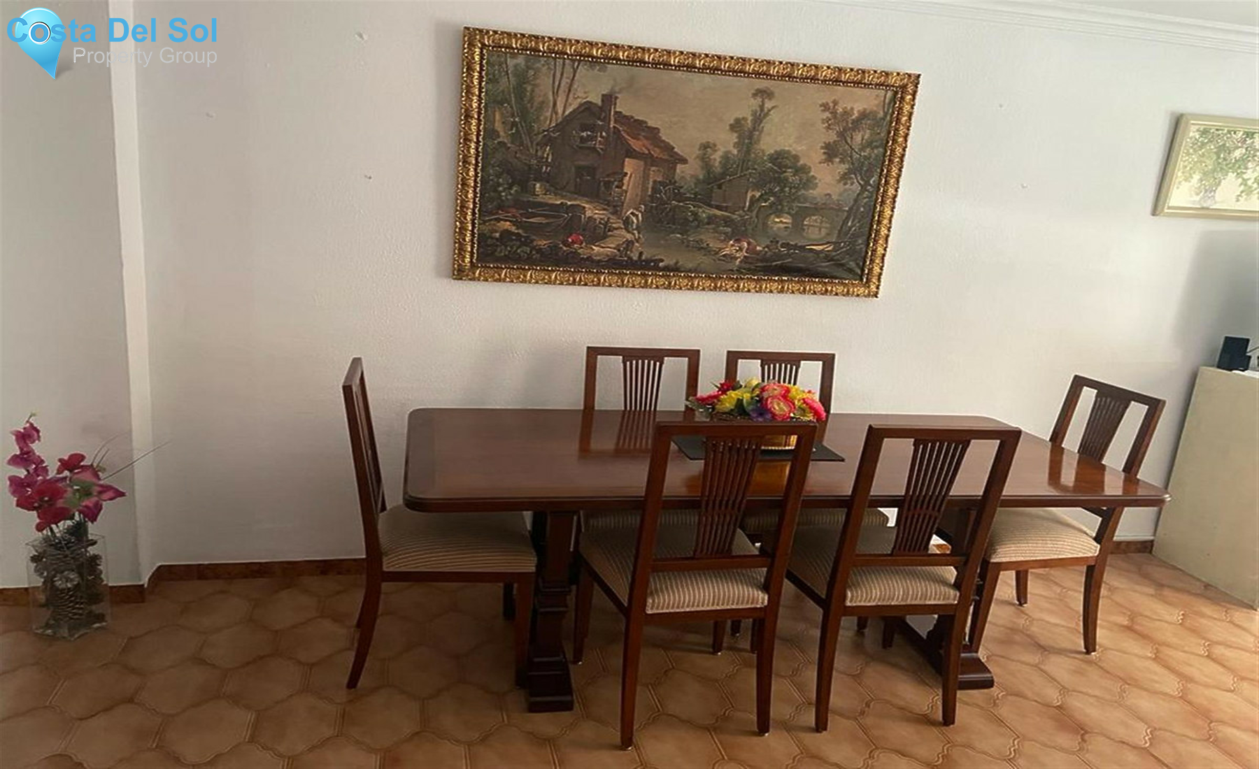 Middle Floor Apartment in Marbella-1289183