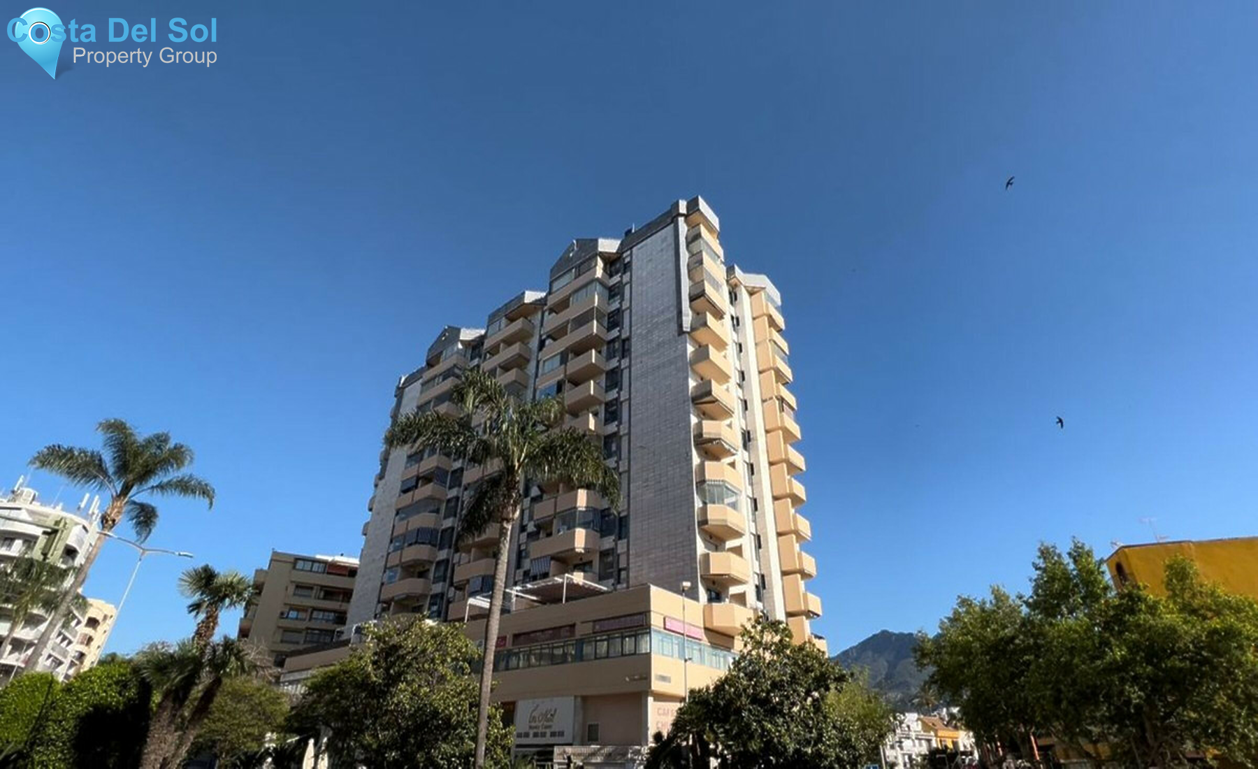 Middle Floor Apartment in Marbella-1307464