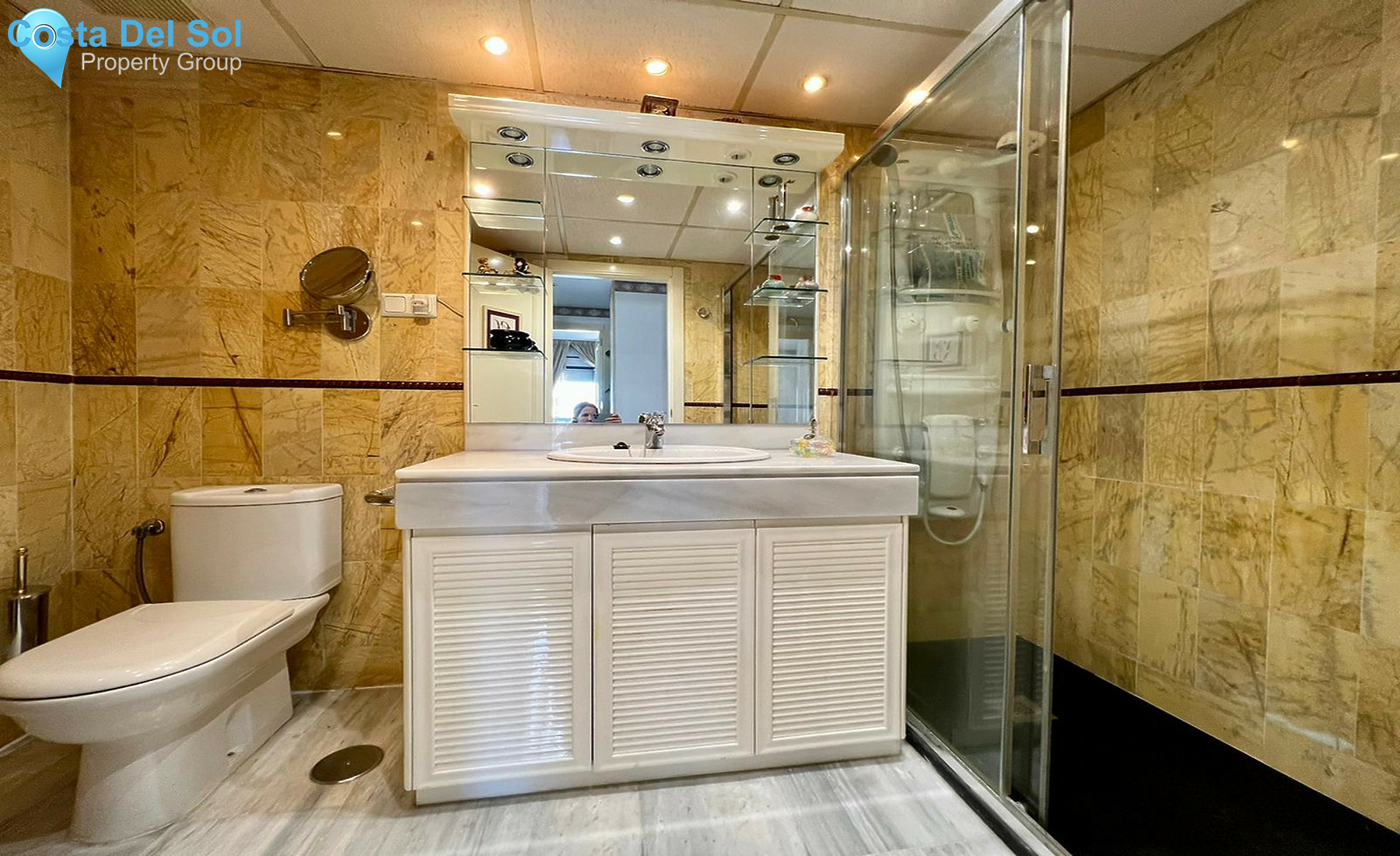 Middle Floor Apartment in Marbella-1307477