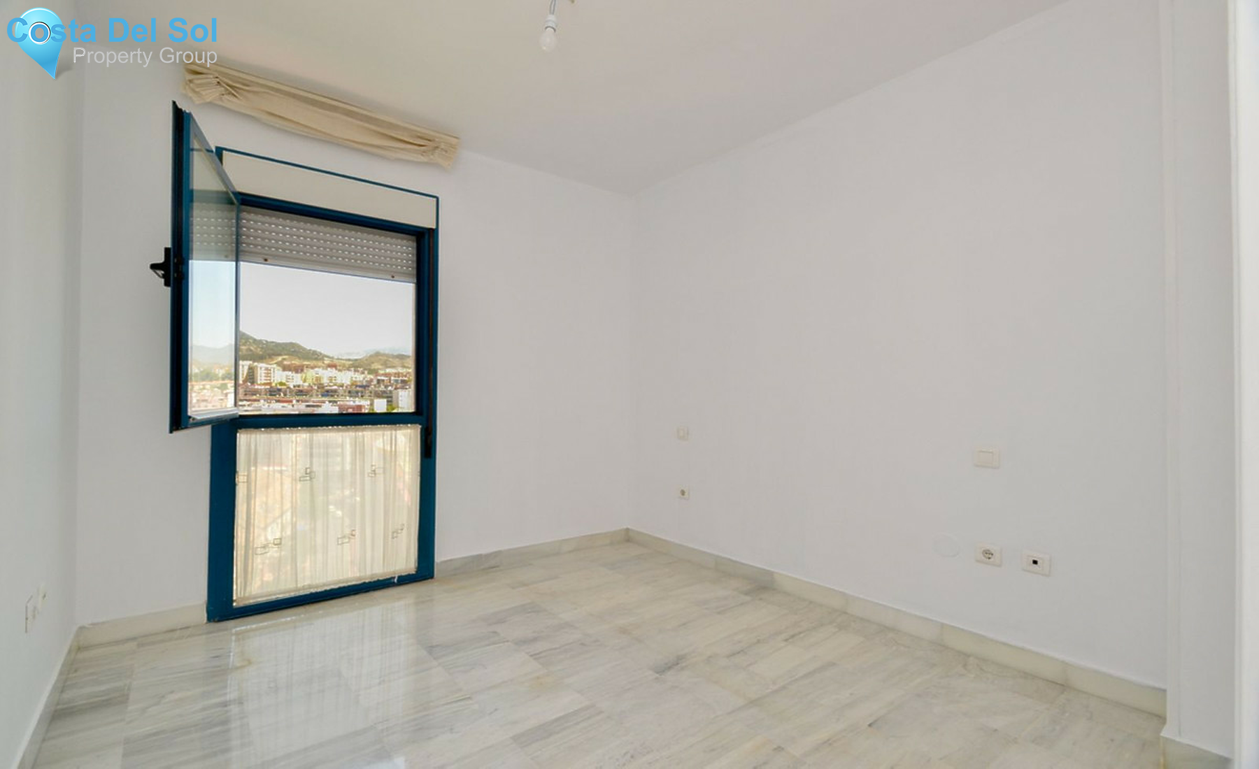 Middle Floor Apartment in Marbella-1307481