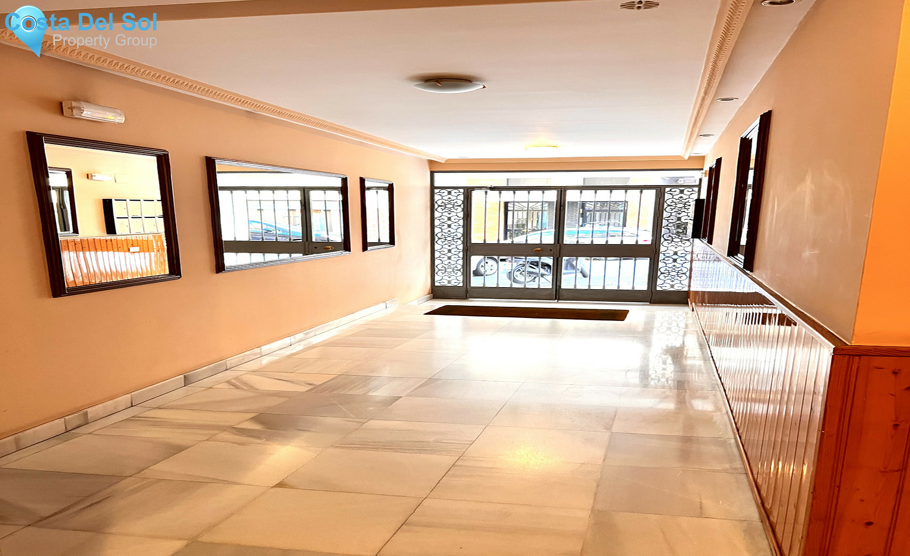 Middle Floor Apartment in Marbella-1319368