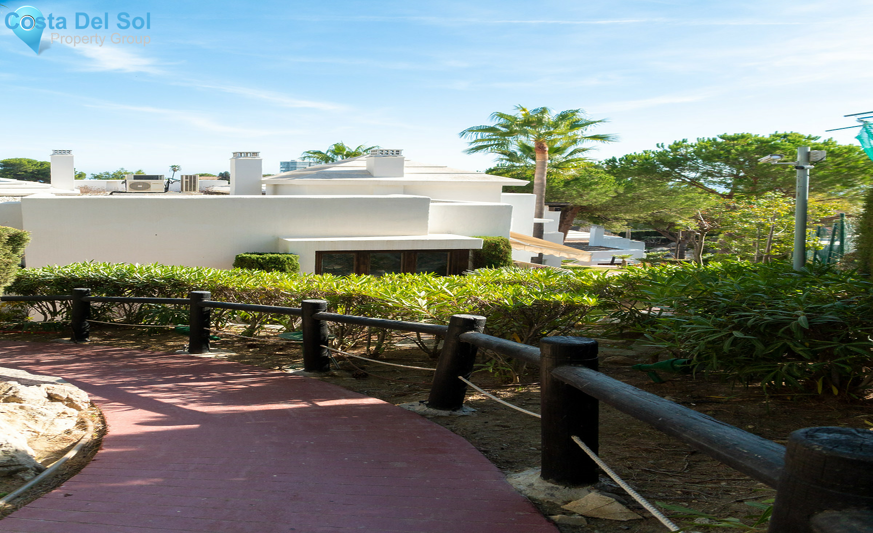 Middle Floor Apartment in Marbella-1325614