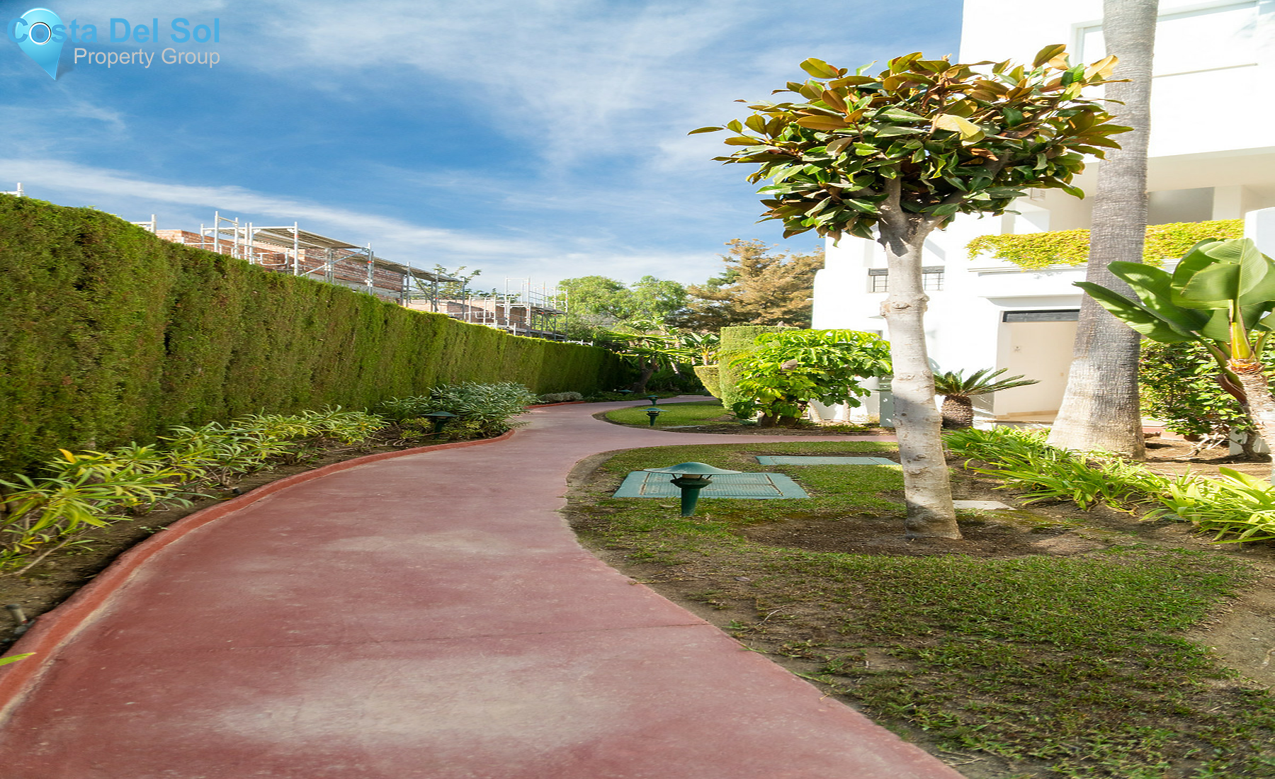 Middle Floor Apartment in Marbella-1325615