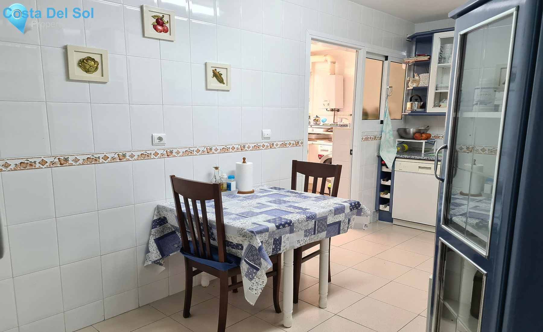 Middle Floor Apartment in Marbella-1344958