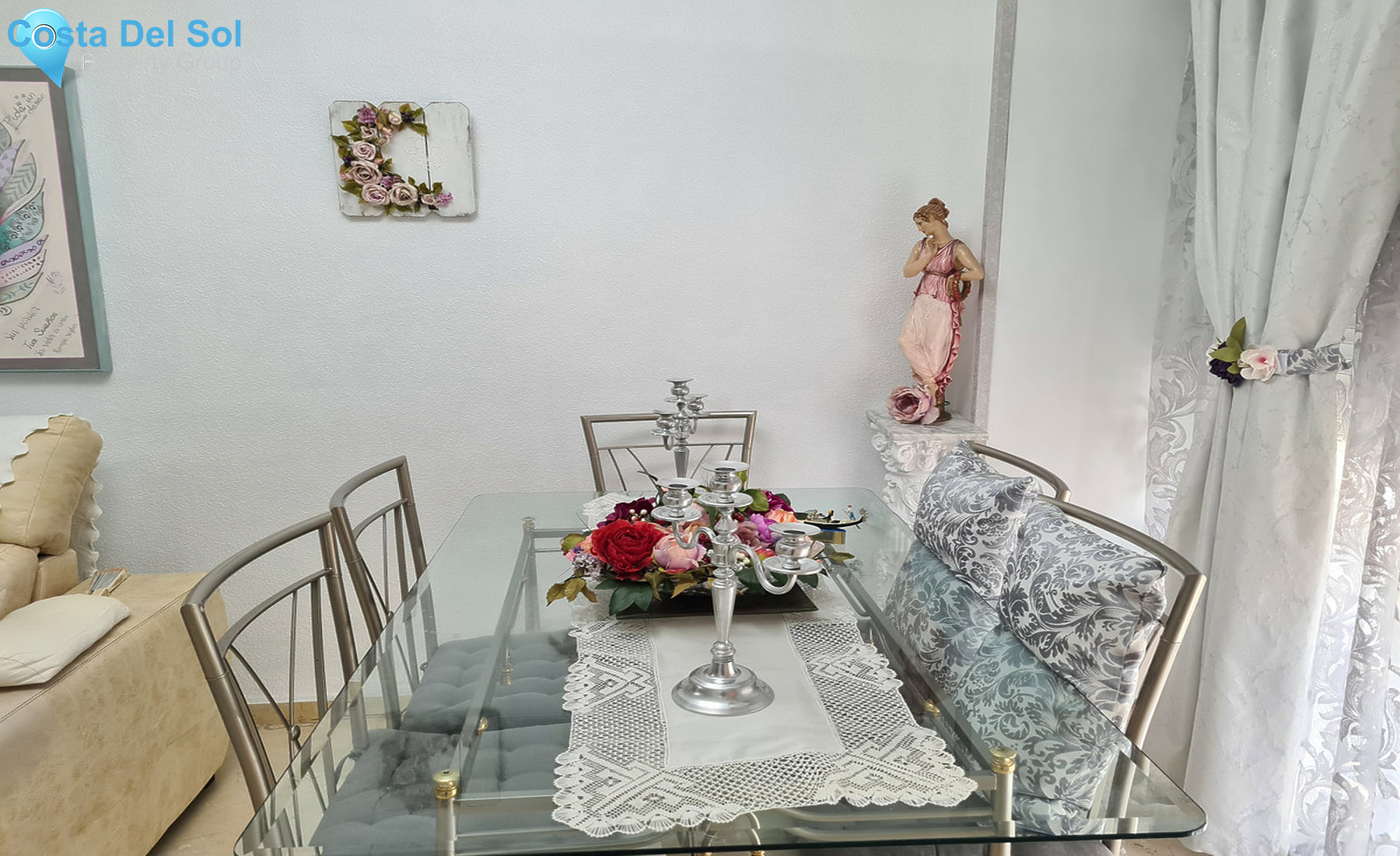 Middle Floor Apartment in Marbella-1344953