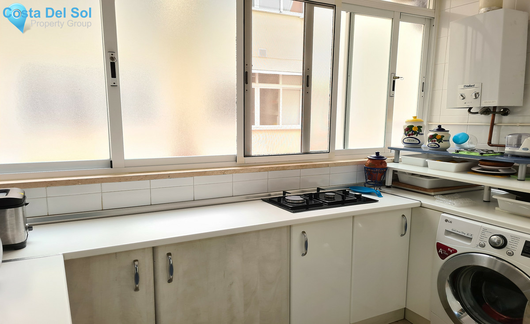 Middle Floor Apartment in Marbella-1344957