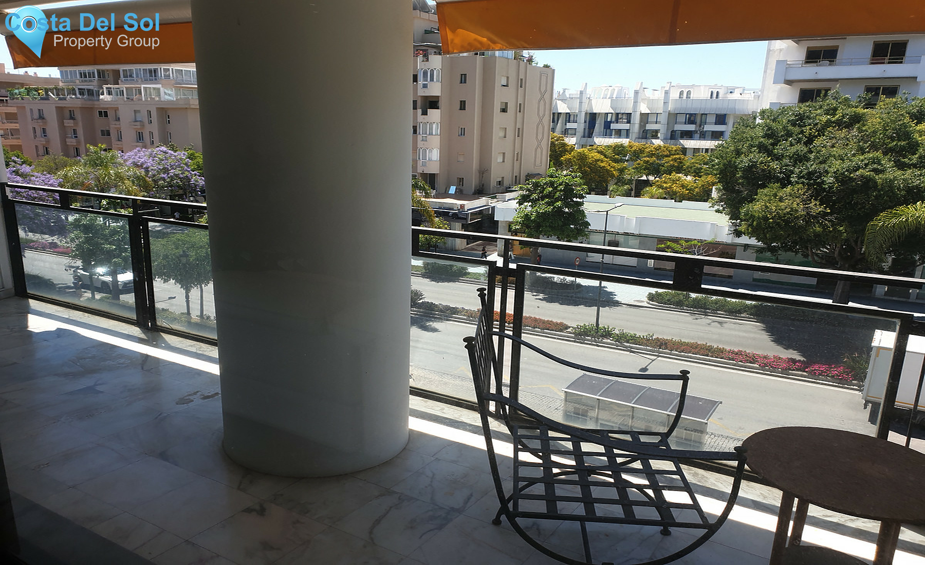 Middle Floor Apartment in Marbella-1367616