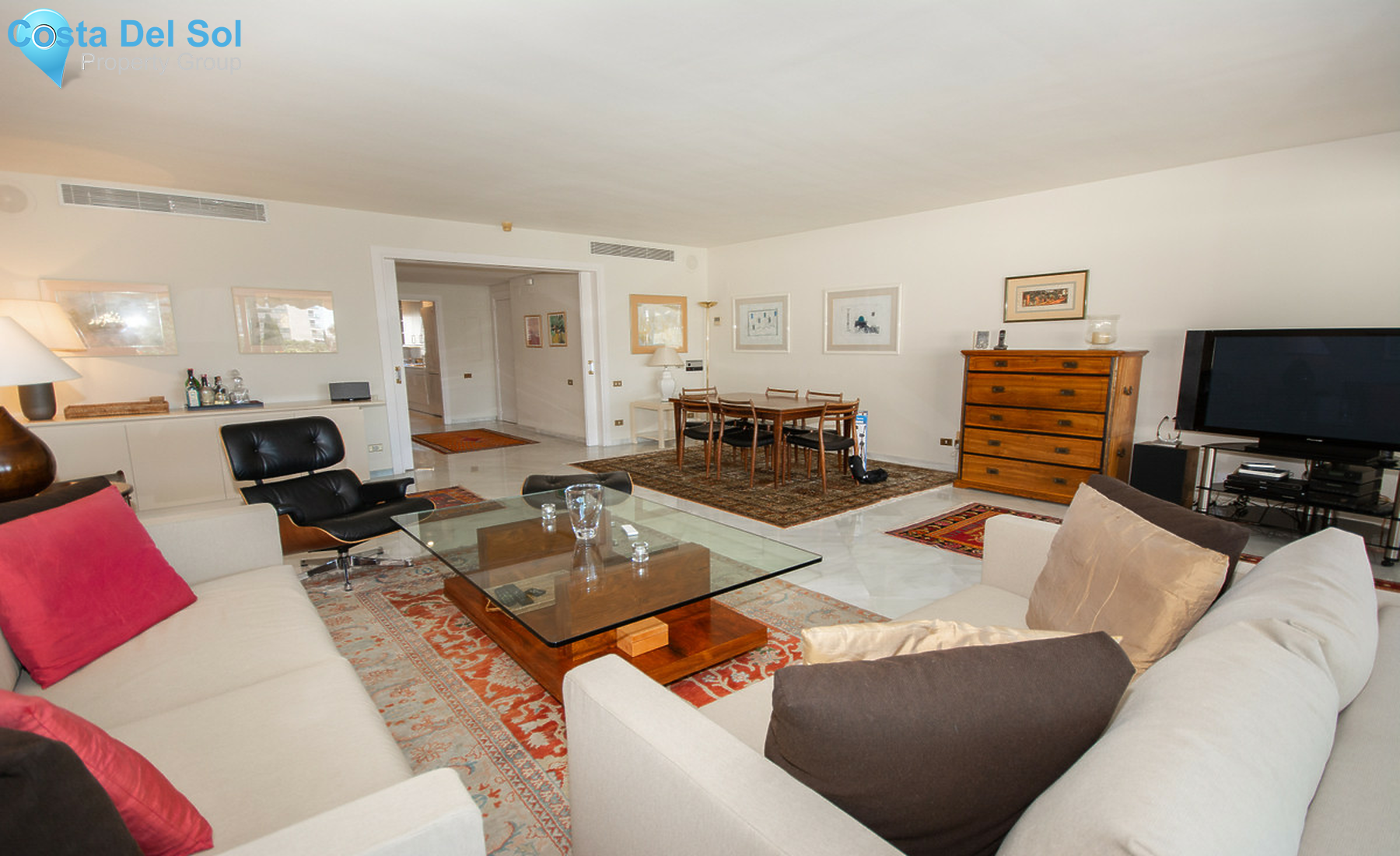 Middle Floor Apartment in Marbella-1384978