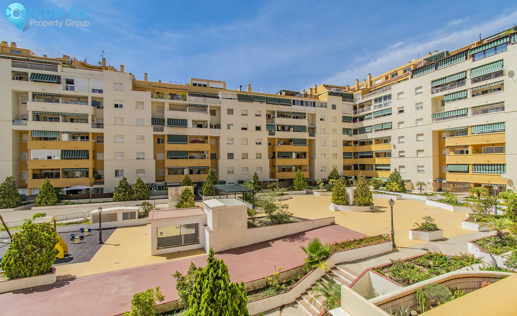 Middle Floor Apartment in Marbella-1408146