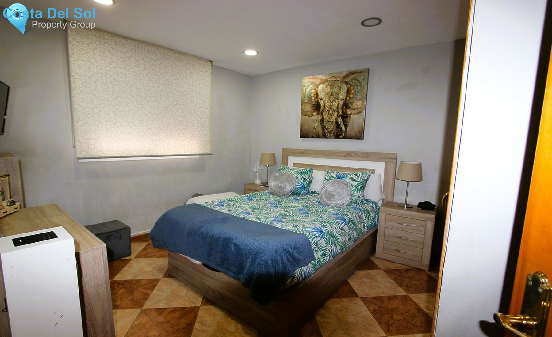 Middle Floor Apartment in Marbella-1415161