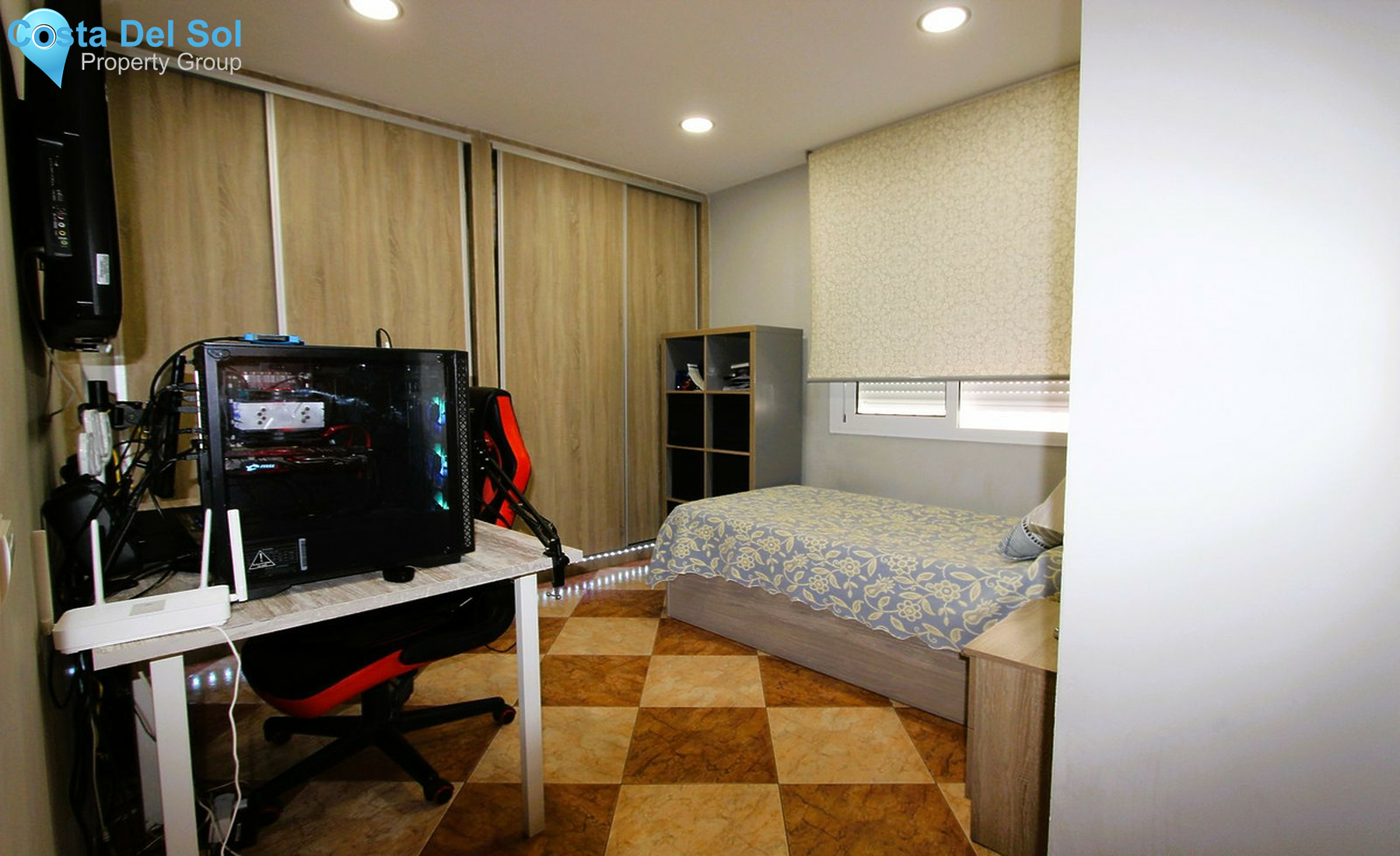 Middle Floor Apartment in Marbella-1415163