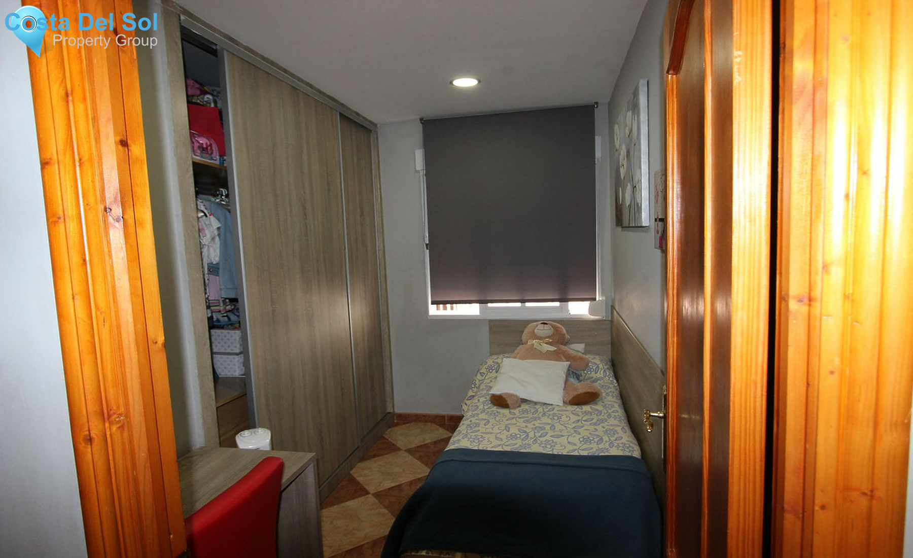 Middle Floor Apartment in Marbella-1415152