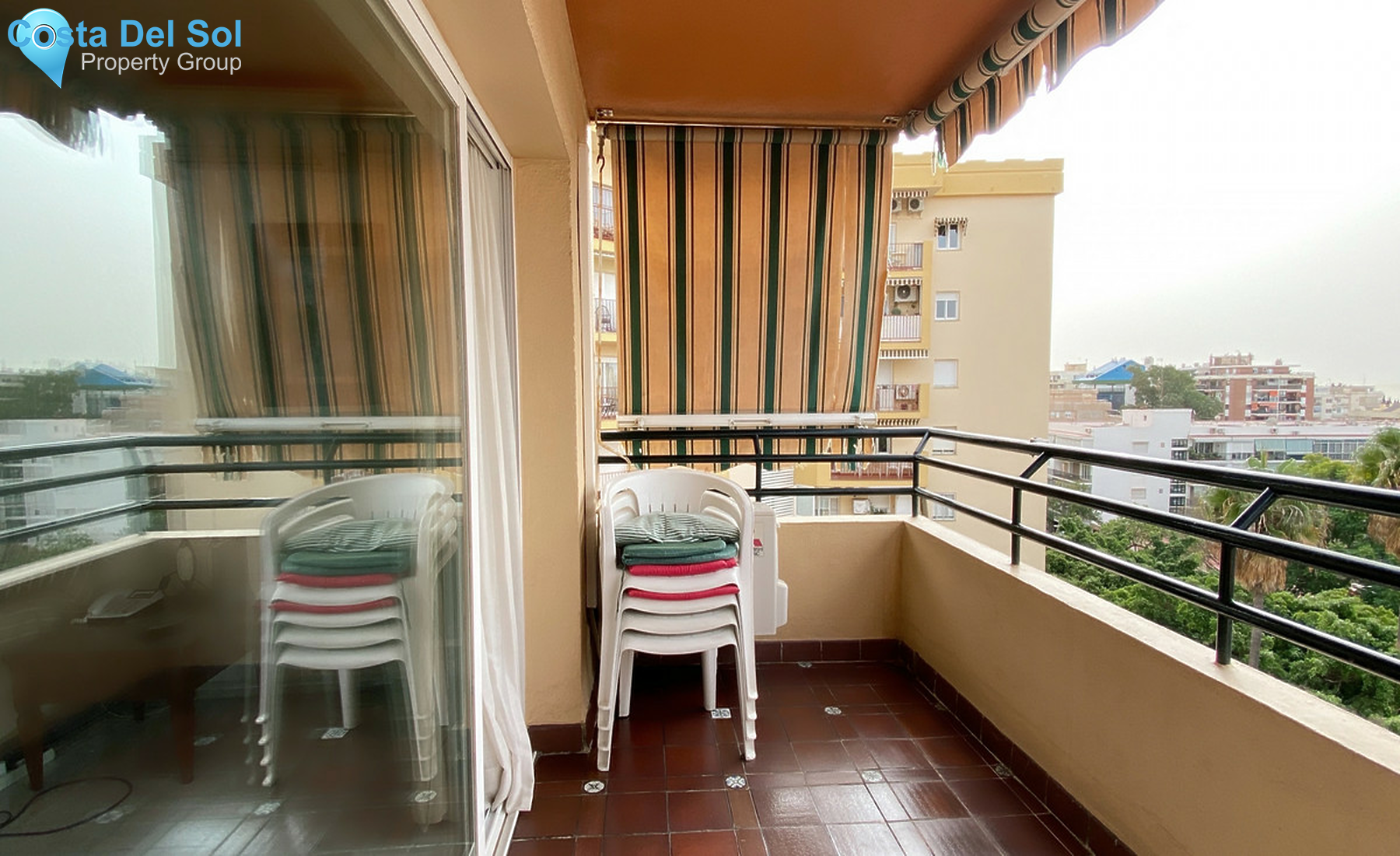Middle Floor Apartment in Marbella-1434517