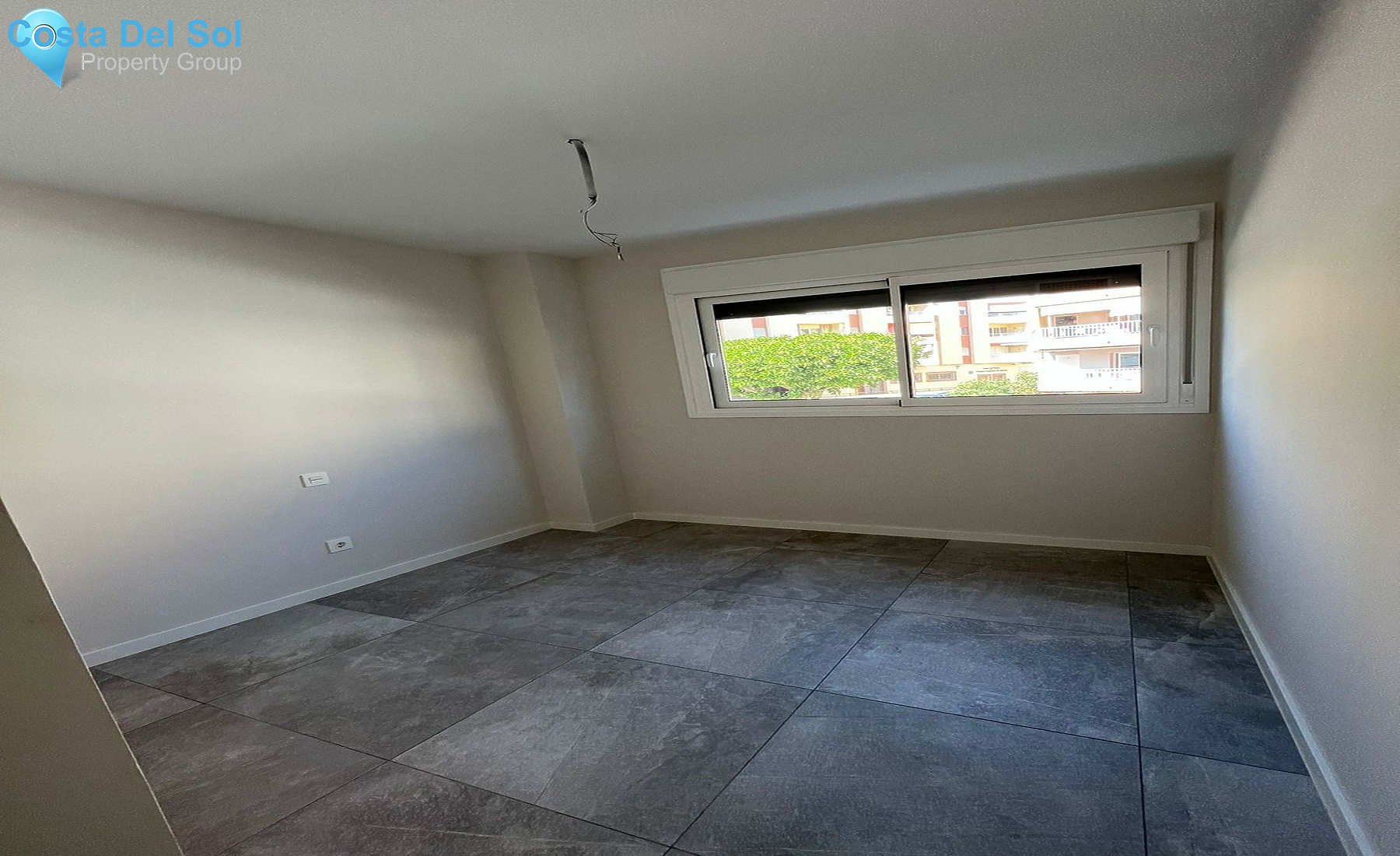 Middle Floor Apartment in Marbella-1437888