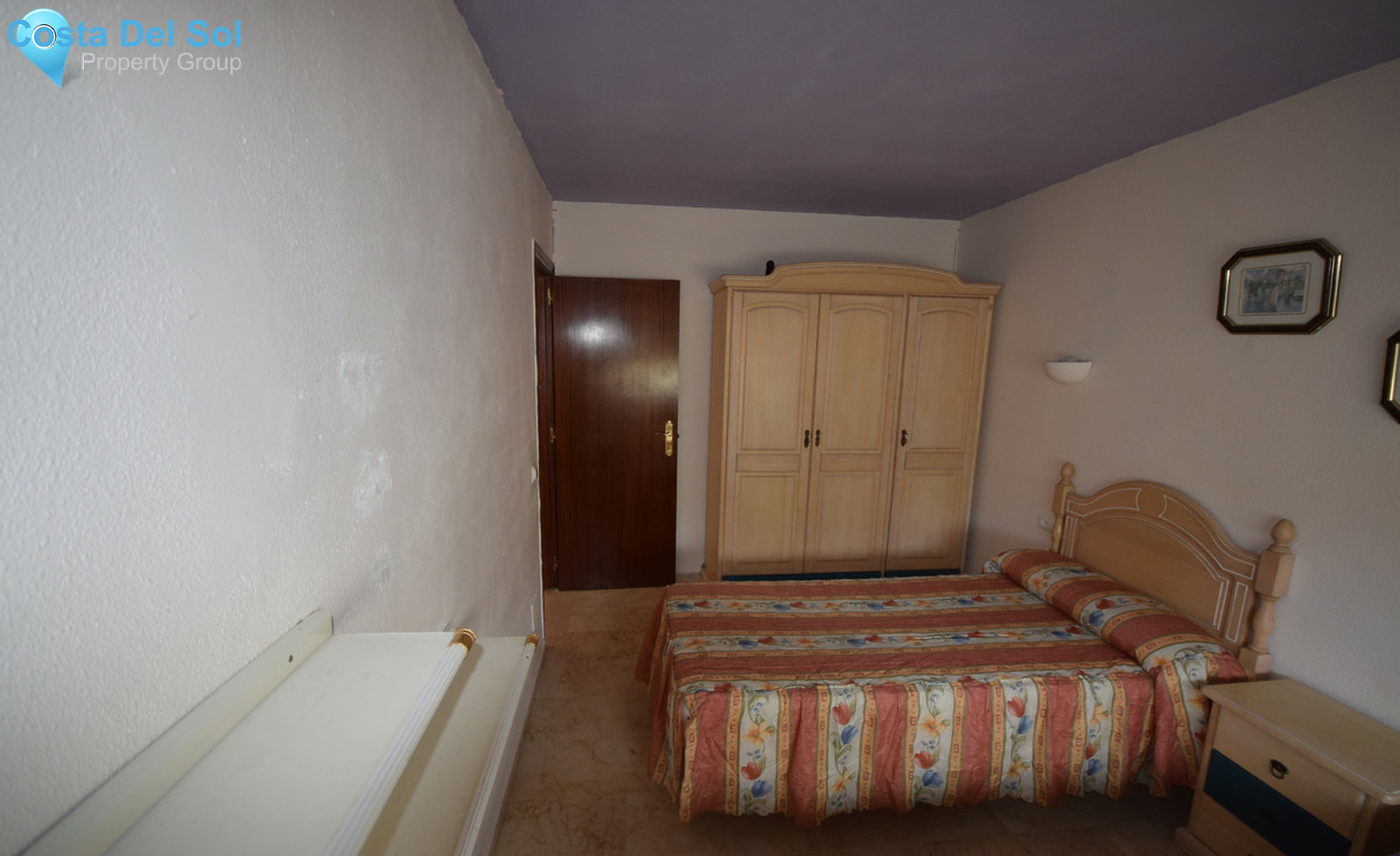 Middle Floor Apartment in Marbella-1450992