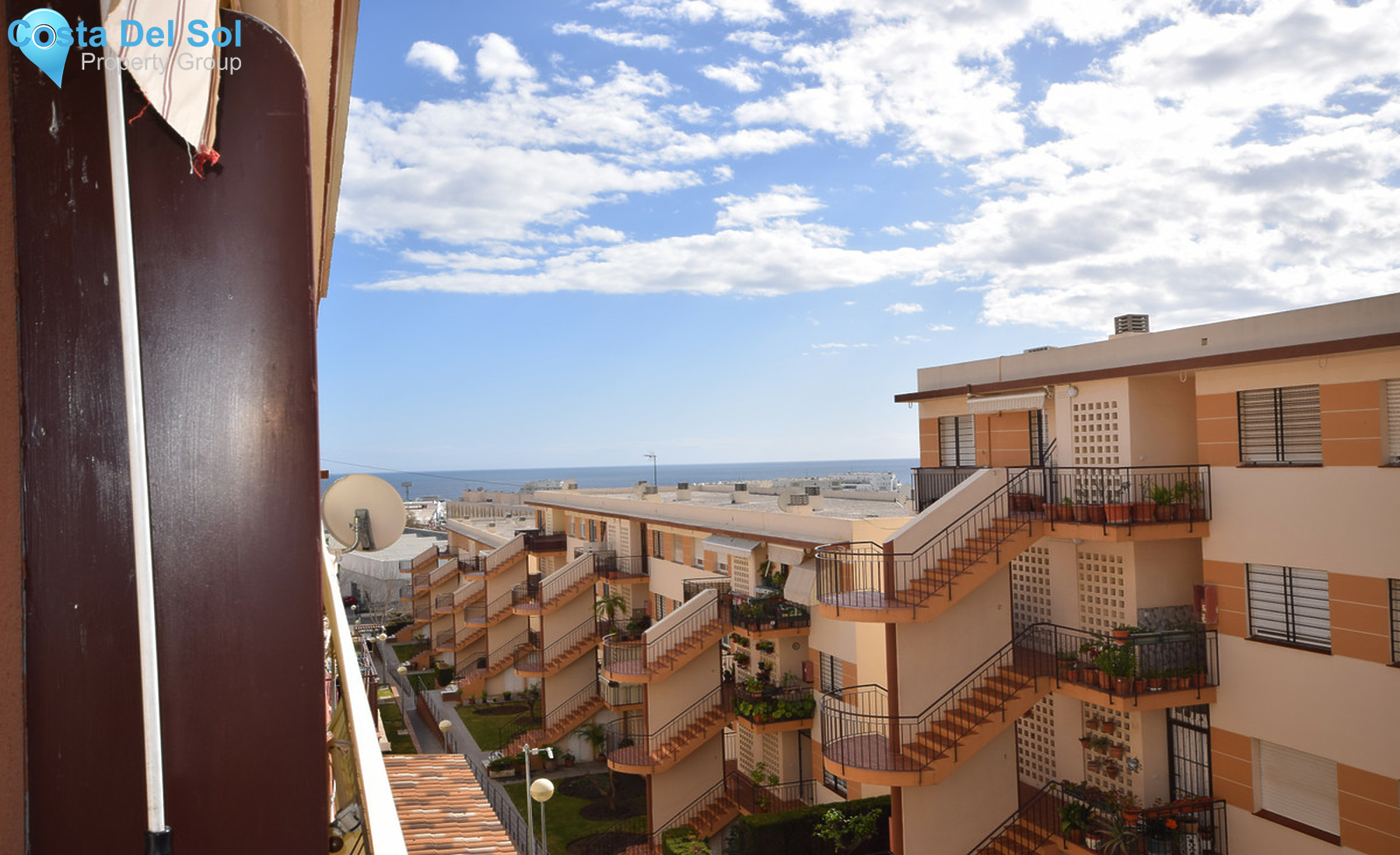 Middle Floor Apartment in Marbella-1450996