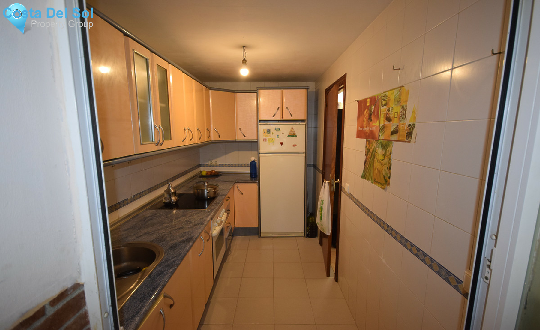 Middle Floor Apartment in Marbella-1450984