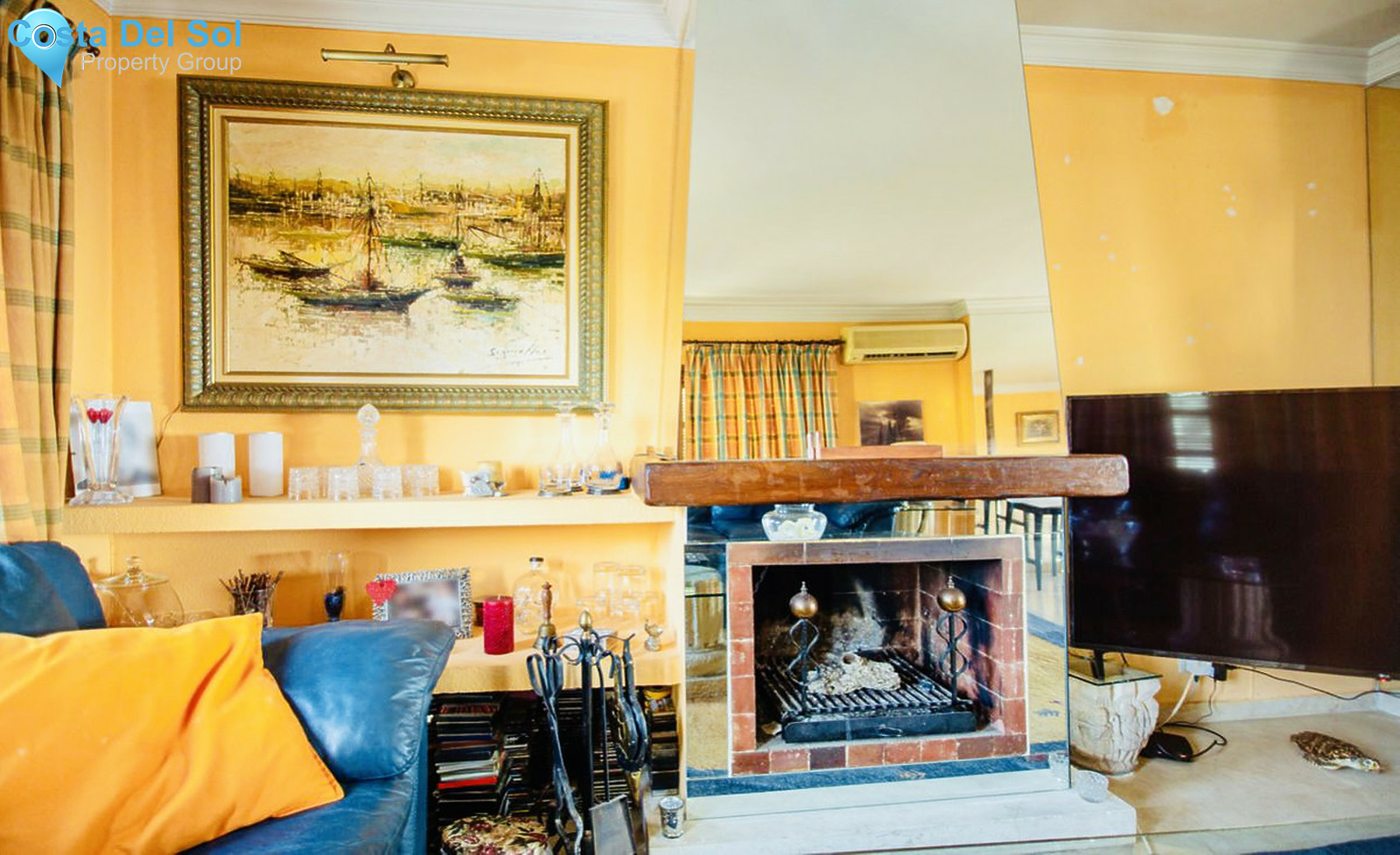 Middle Floor Apartment in Marbella-1461313