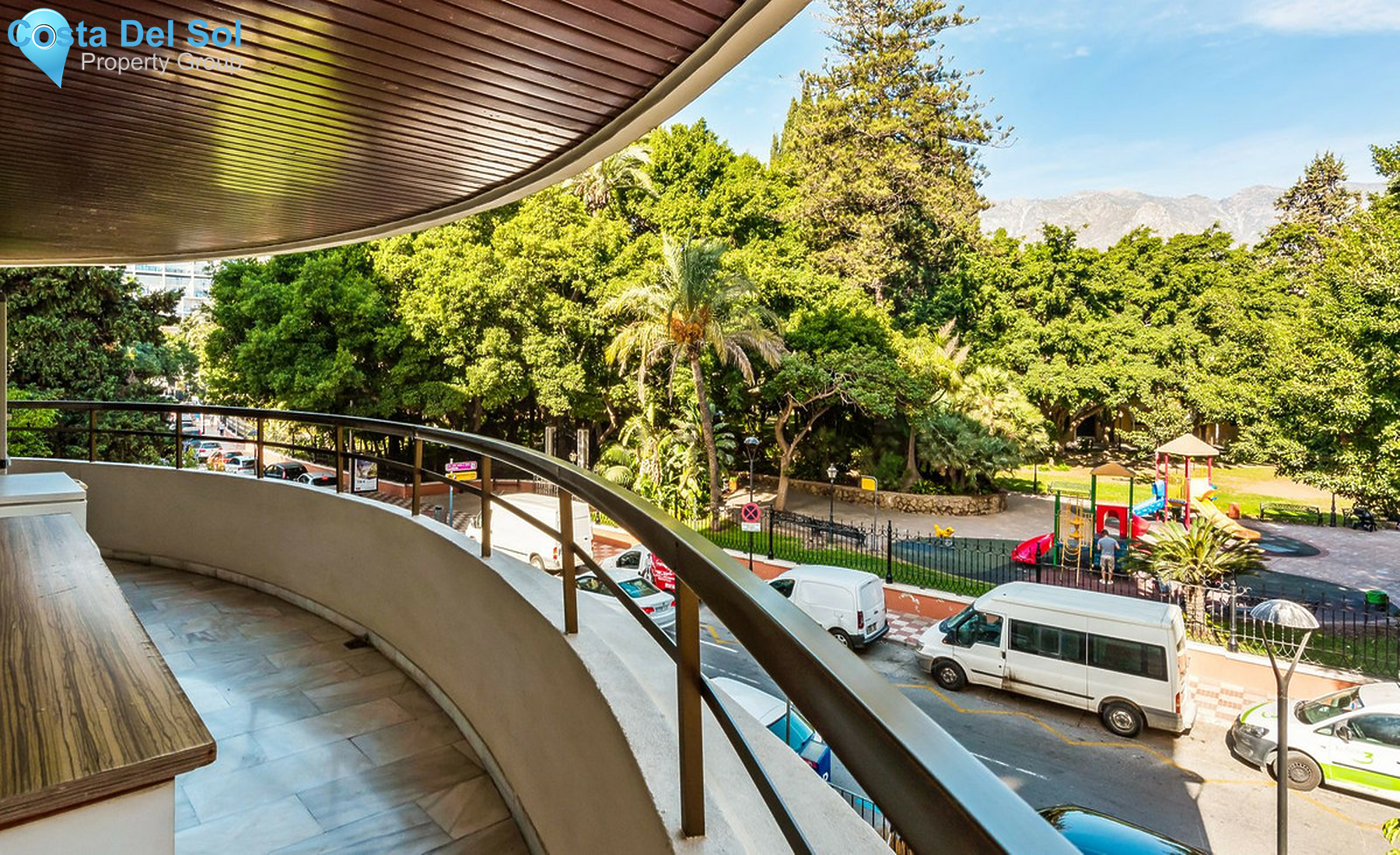 Middle Floor Apartment in Marbella-1499708