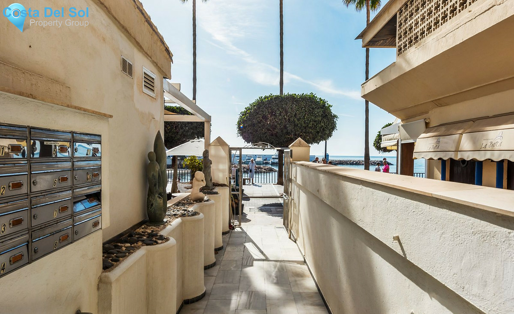 Middle Floor Apartment in Marbella-1499712