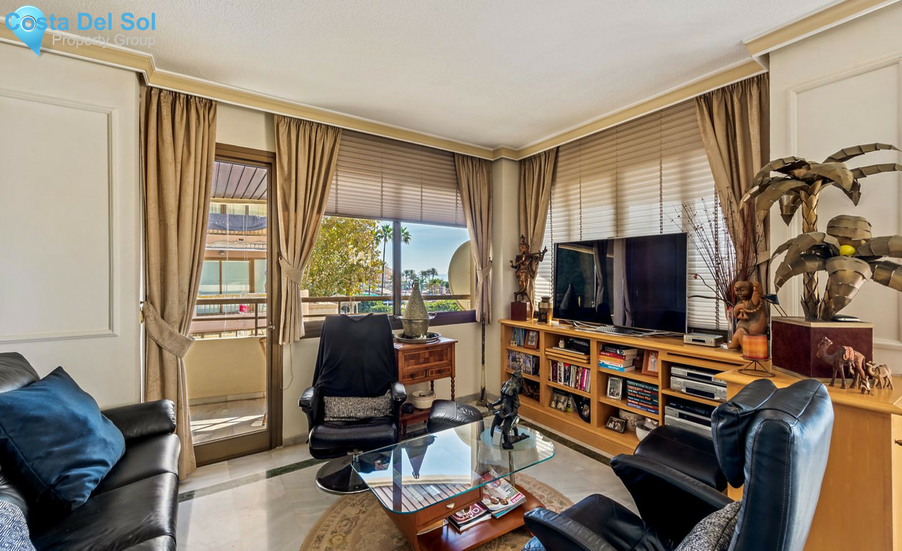 Middle Floor Apartment in Marbella-1499698