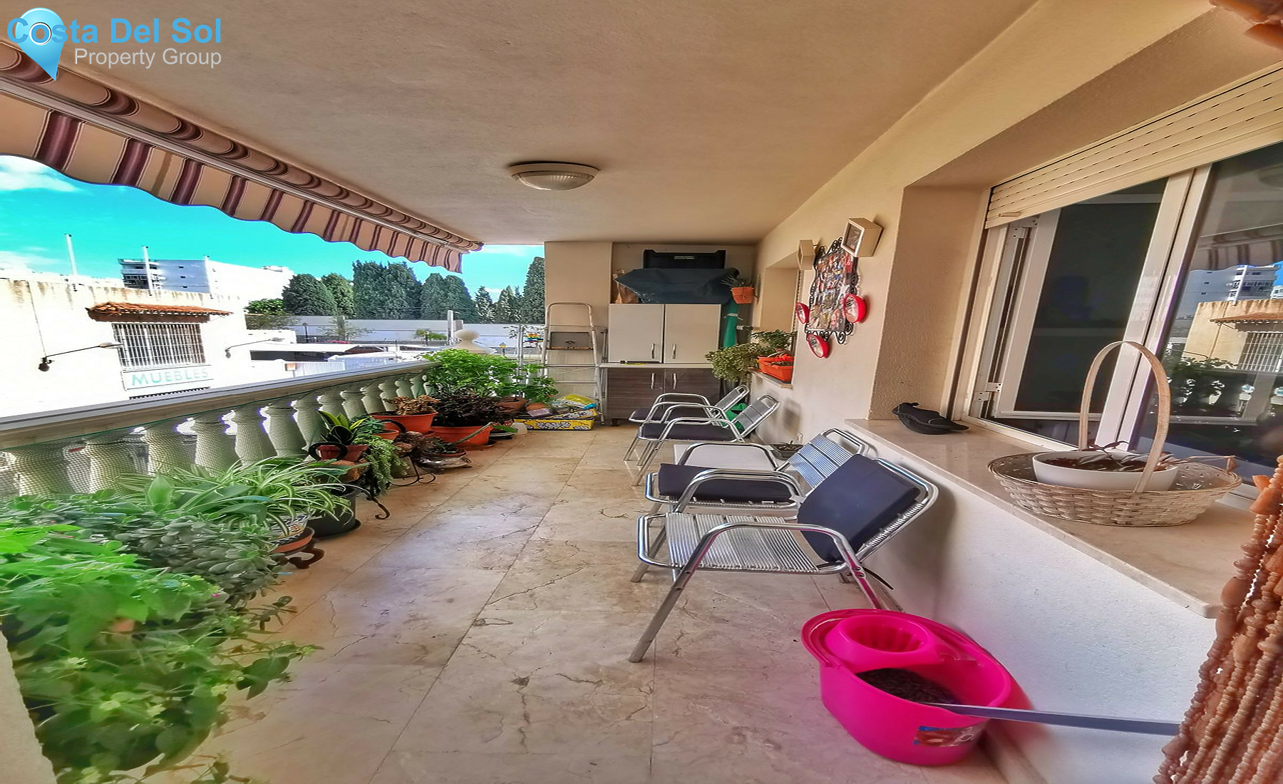 Middle Floor Apartment in Marbella-1527435