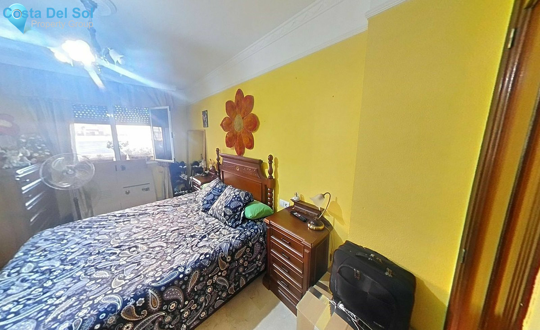 Middle Floor Apartment in Marbella-1527450