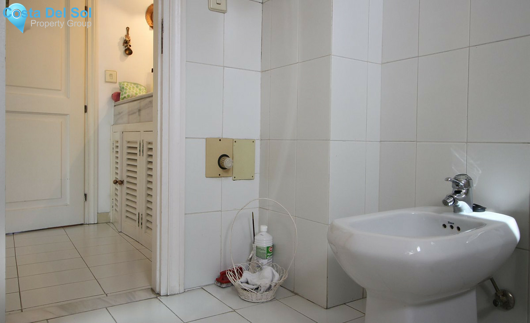 Middle Floor Apartment in Marbella-1542104