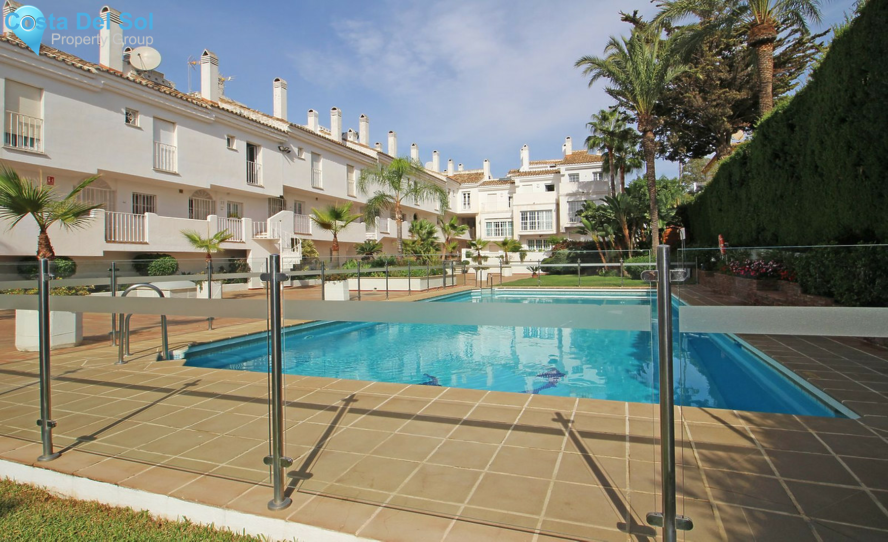 Middle Floor Apartment in Marbella-1542091