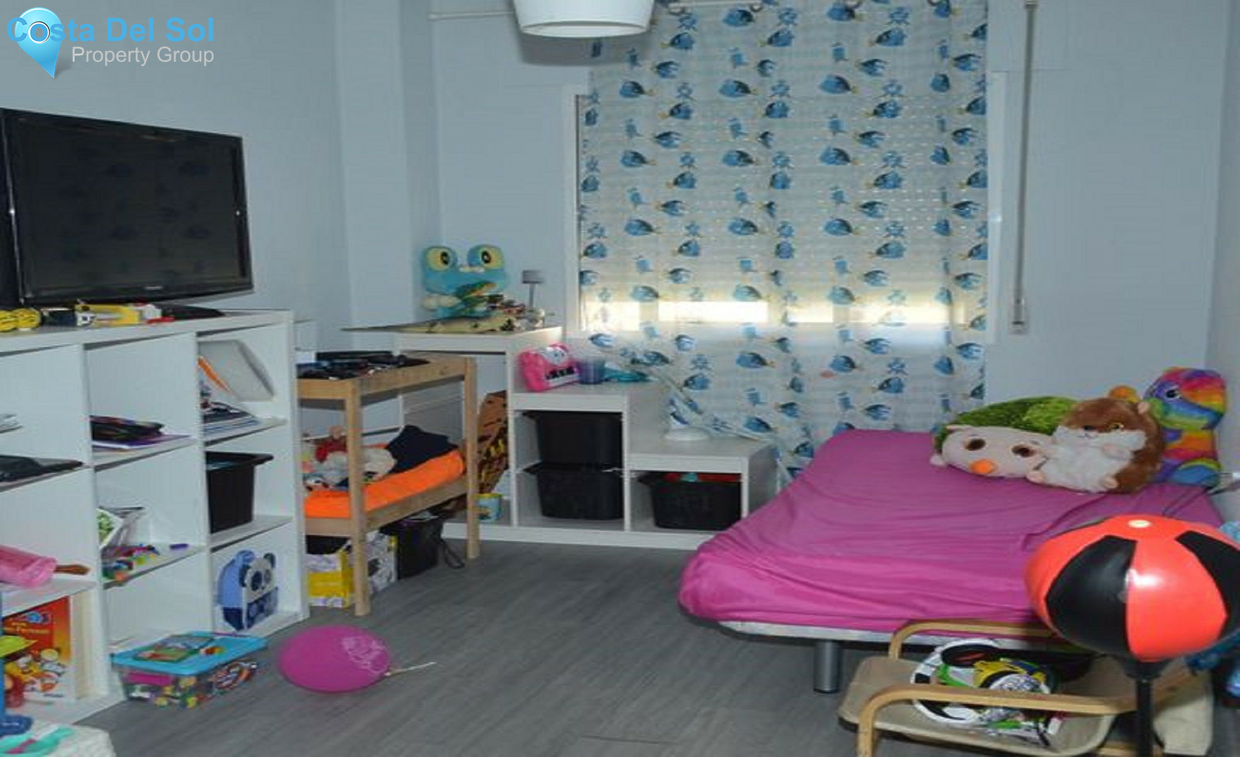 Middle Floor Apartment in Marbella-1556003