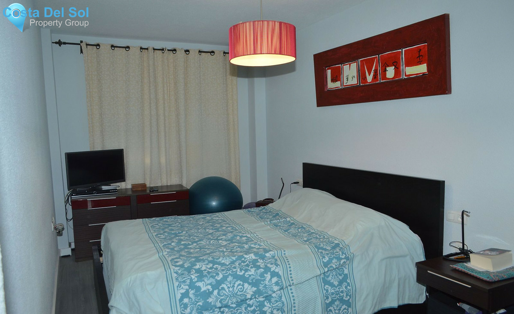 Middle Floor Apartment in Marbella-1556009