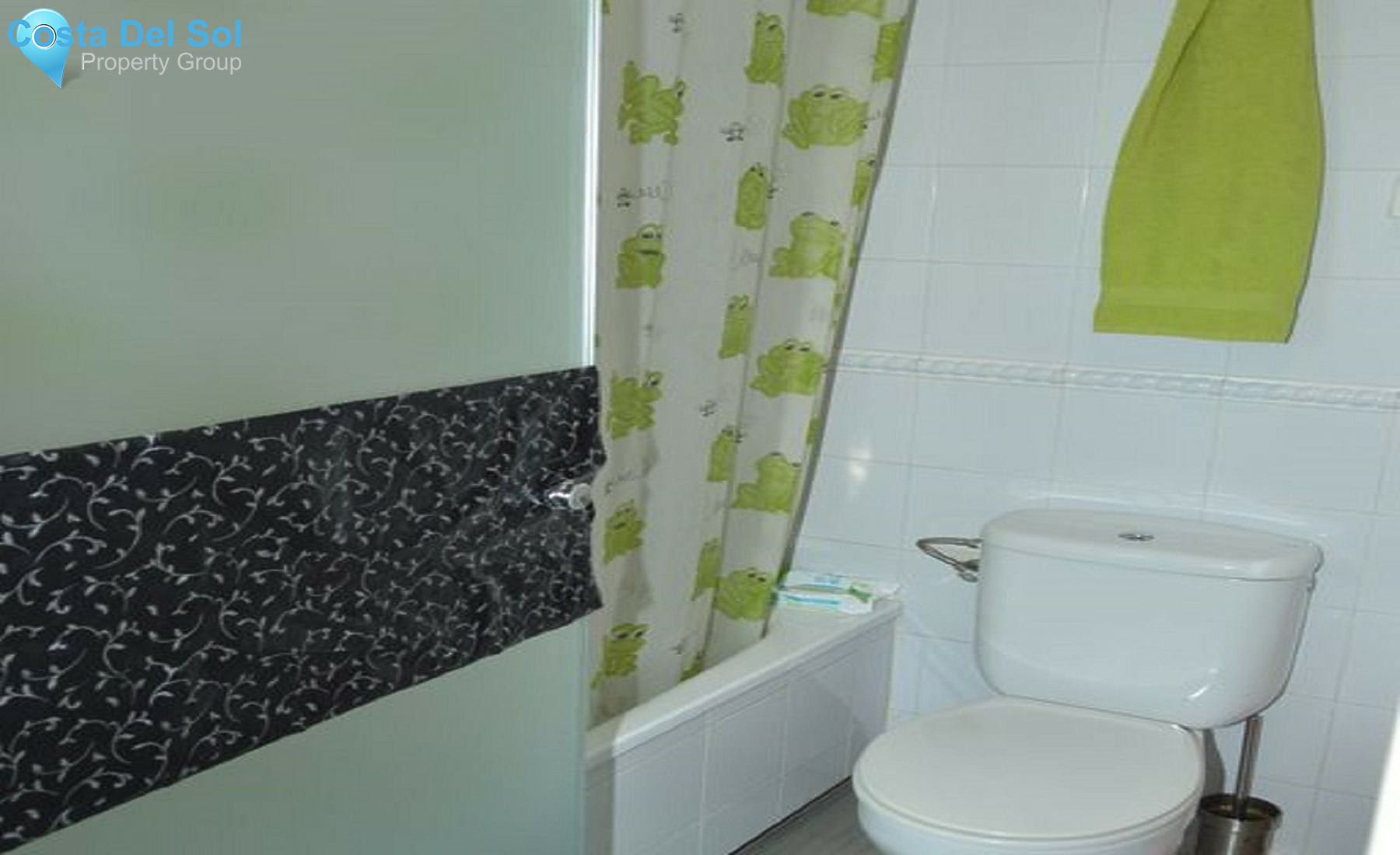 Middle Floor Apartment in Marbella-1556002