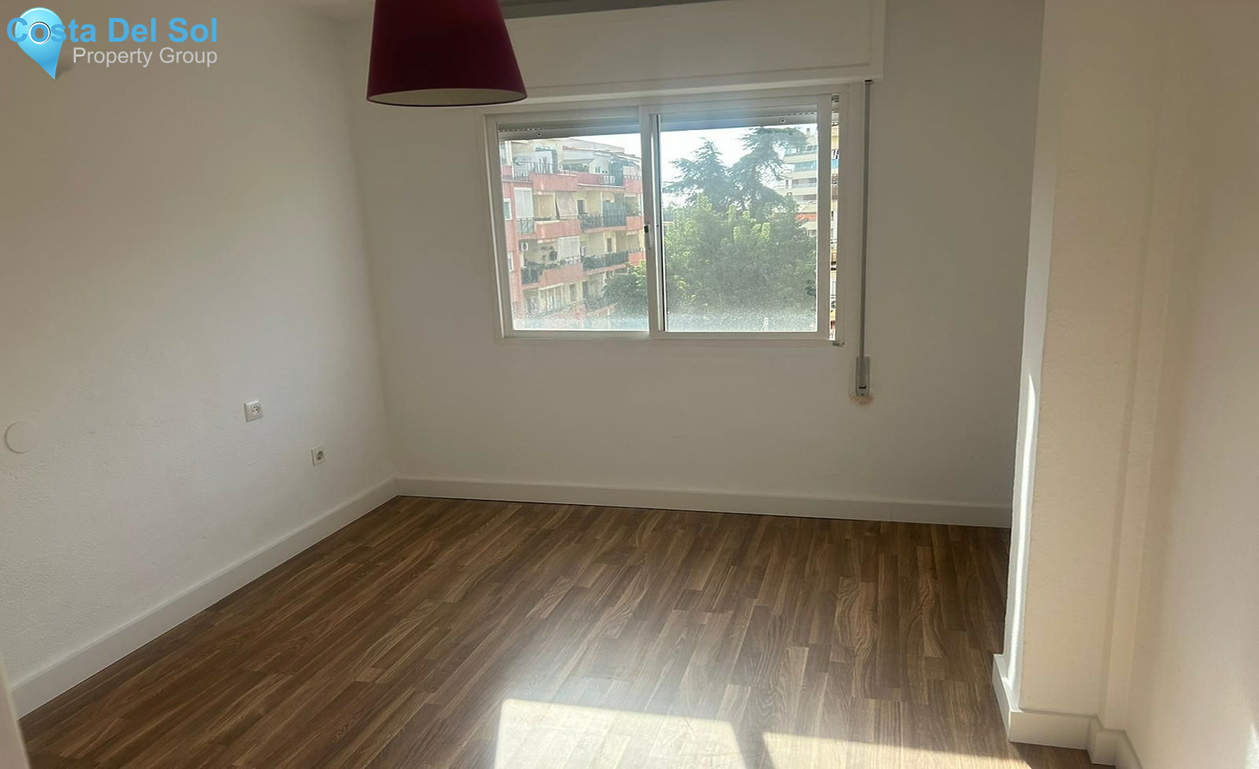 Middle Floor Apartment in Marbella-1558561