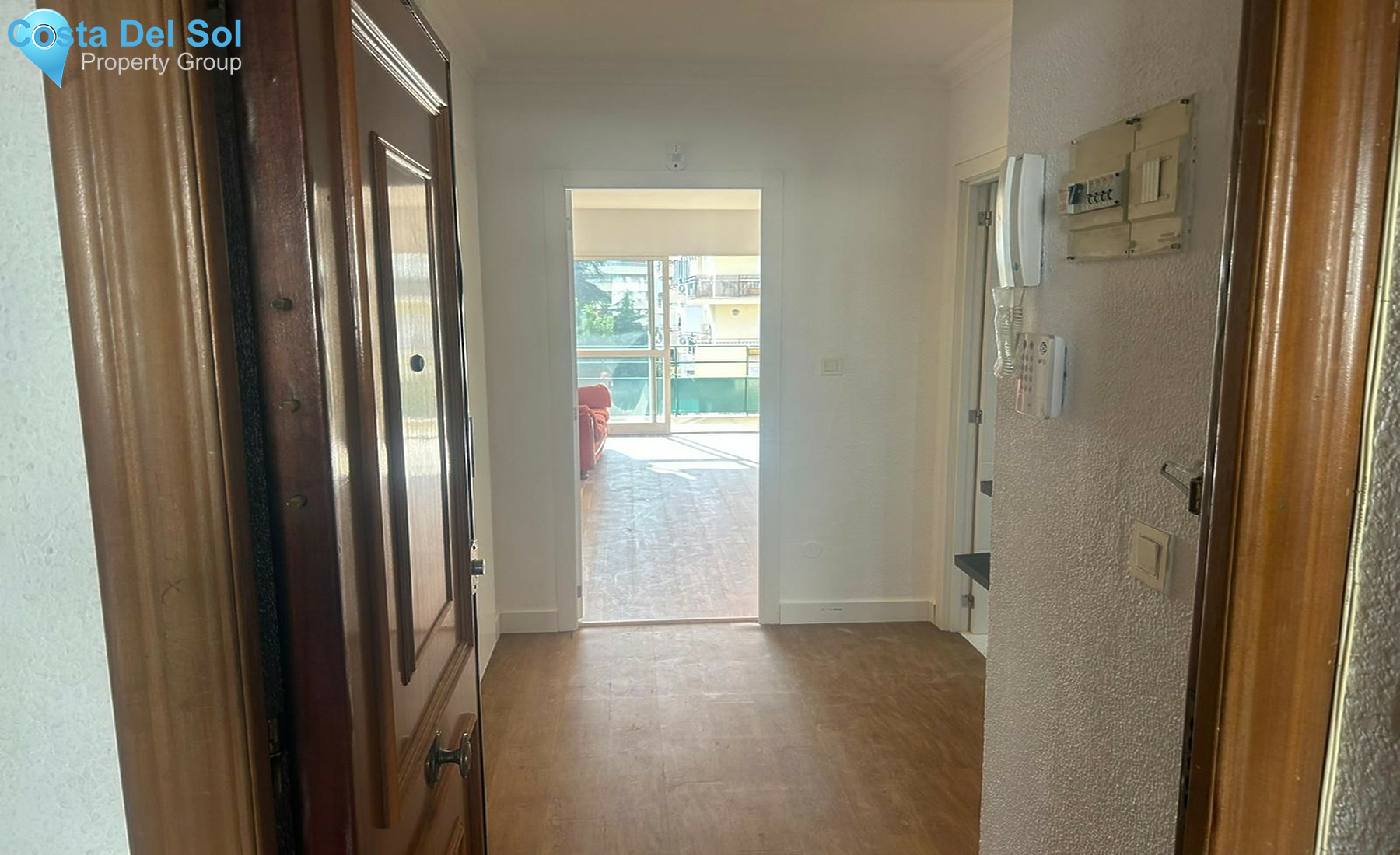 Middle Floor Apartment in Marbella-1558554