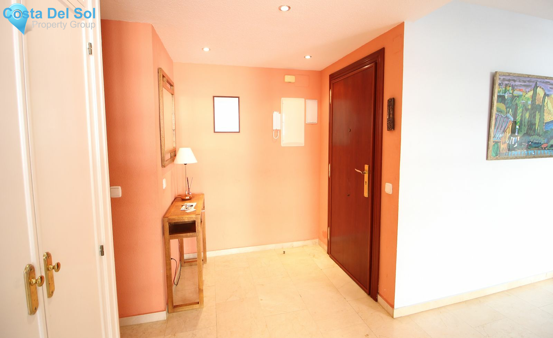 Middle Floor Apartment in Marbella-1128078