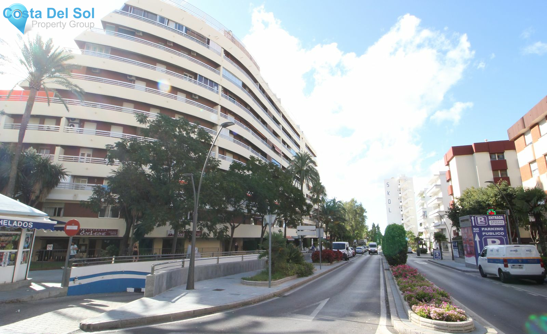 Middle Floor Apartment in Marbella-1128075
