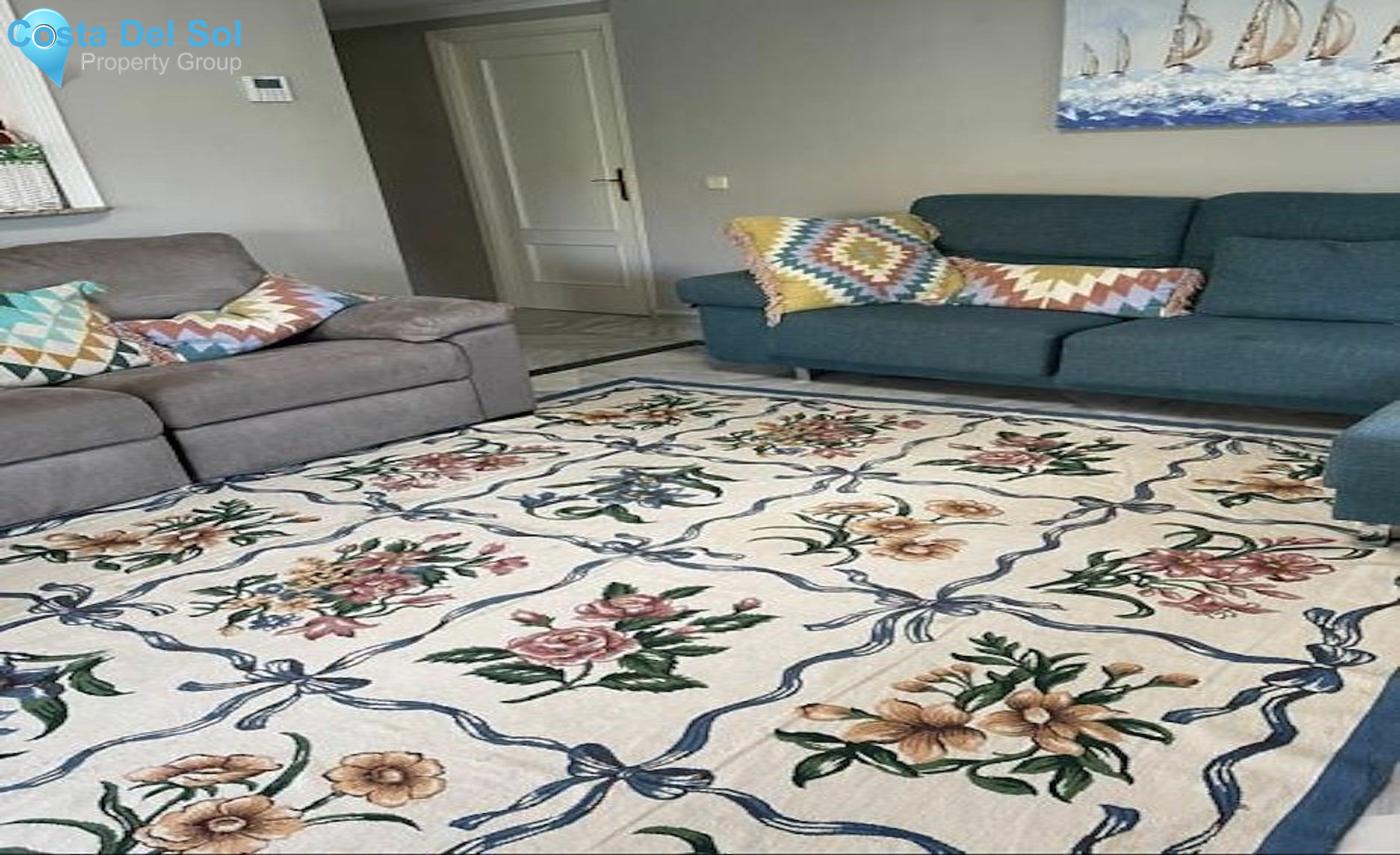 Middle Floor Apartment in Marbella-1129182