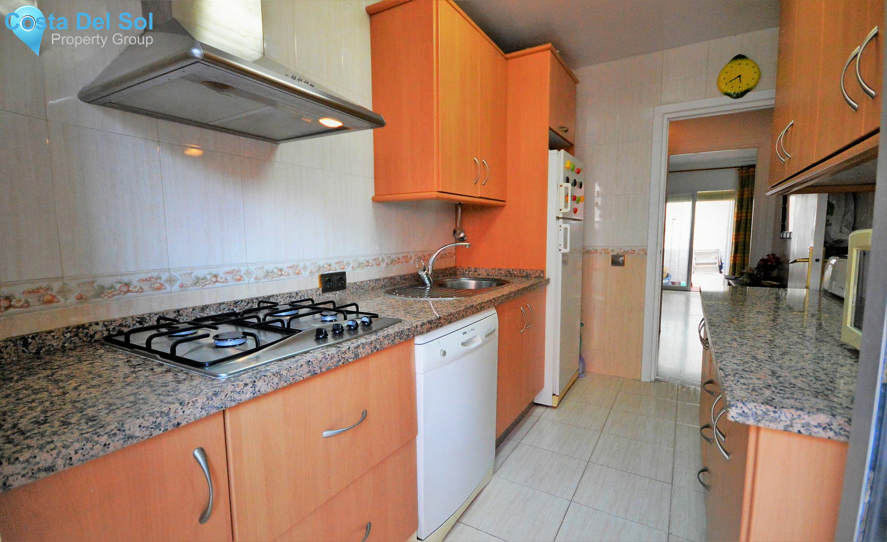 Middle Floor Apartment in Marbella-1140565