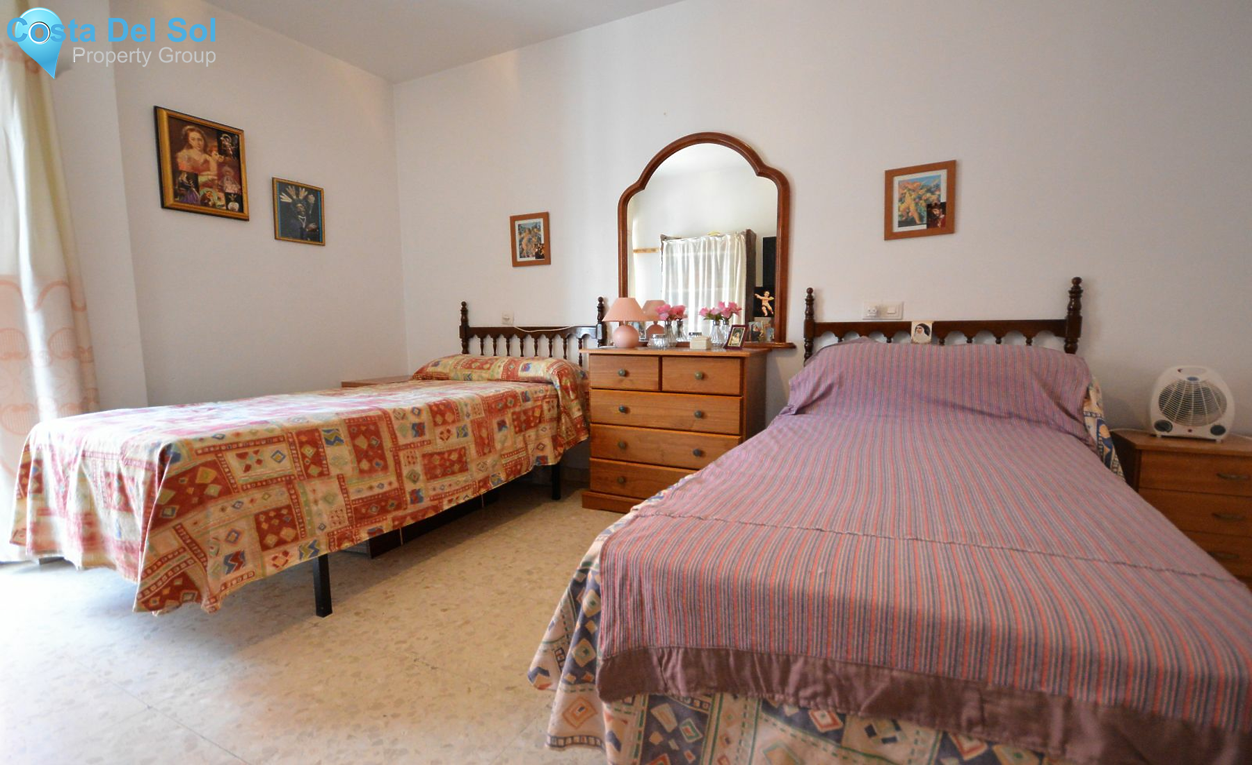 Middle Floor Apartment in Marbella-1140551