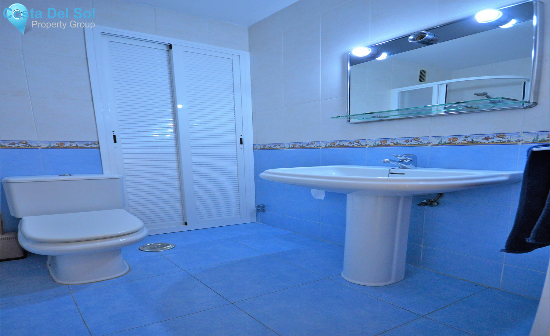 Middle Floor Apartment in Marbella-1140558