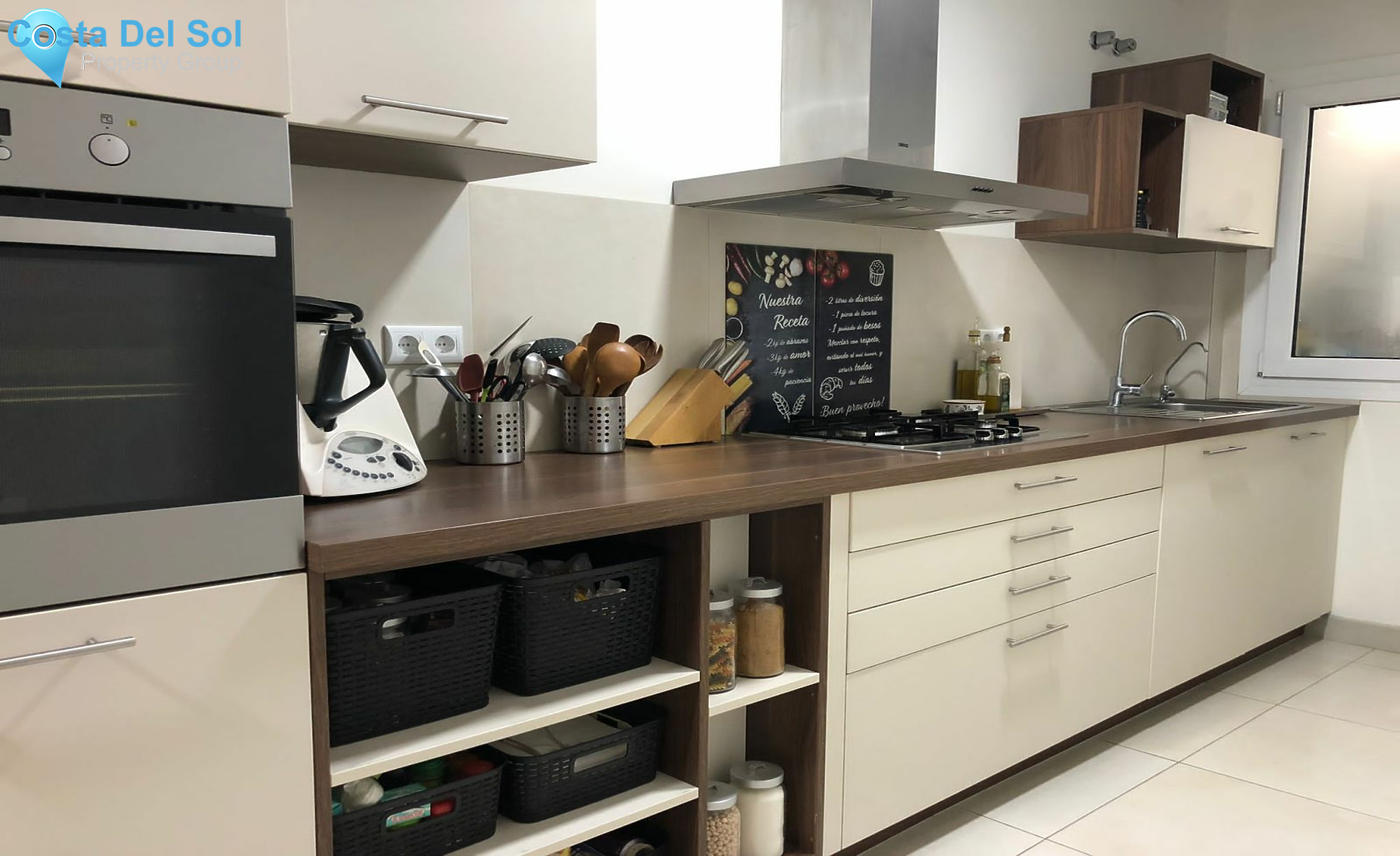 Middle Floor Apartment in Marbella-1149269