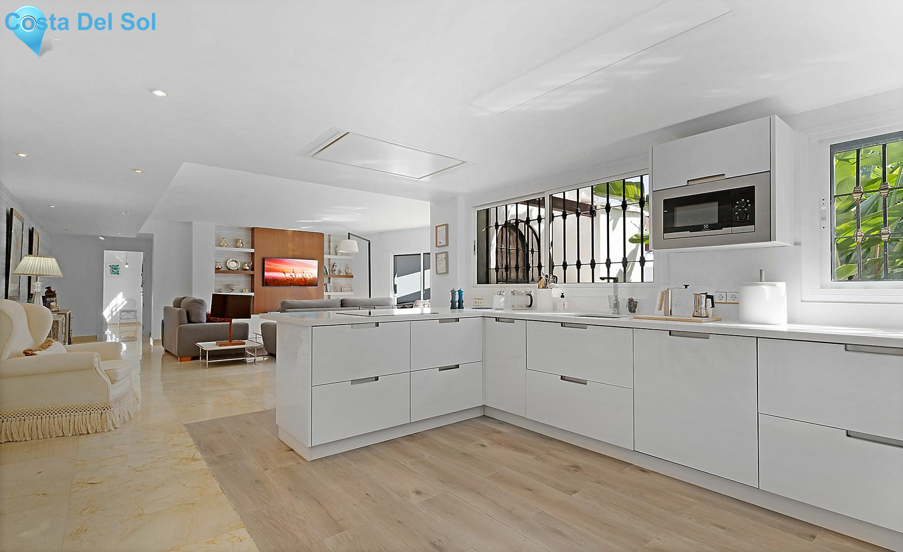Middle Floor Apartment in Marbella-1149866