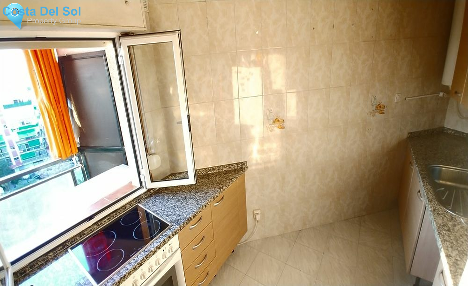 Middle Floor Apartment in Marbella-1168228