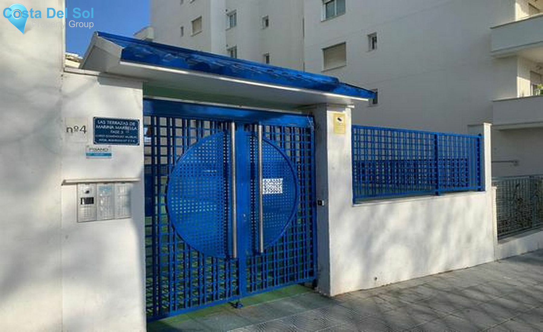 Middle Floor Apartment in Marbella-1170500