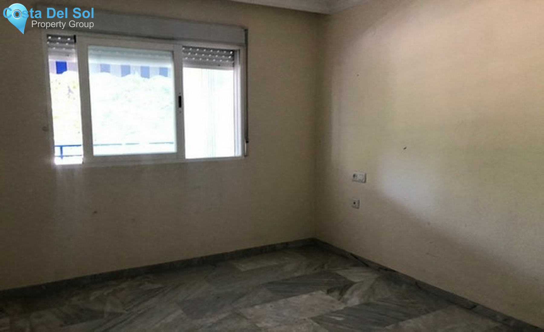 Middle Floor Apartment in Marbella-1170510